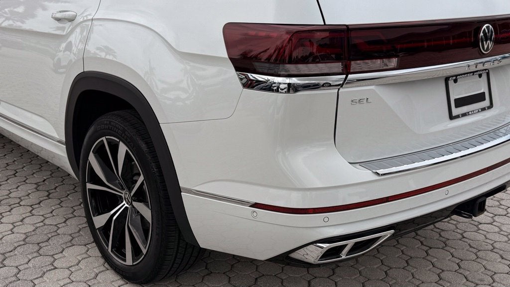 2025 Volkswagen Atlas 2.0T SEL Premium R-Line