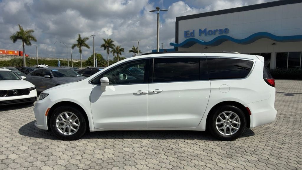 2022 Chrysler Pacifica Touring L