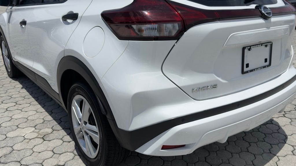 2021 Nissan Kicks S