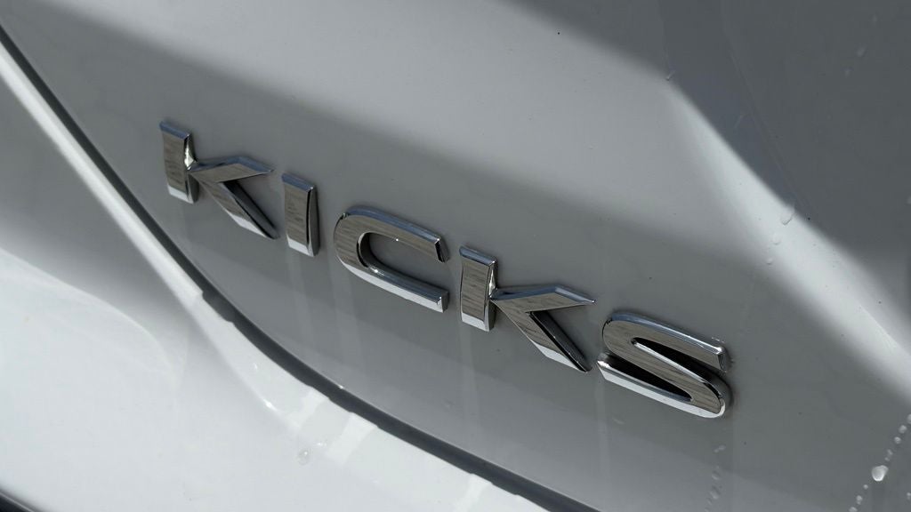 2021 Nissan Kicks S