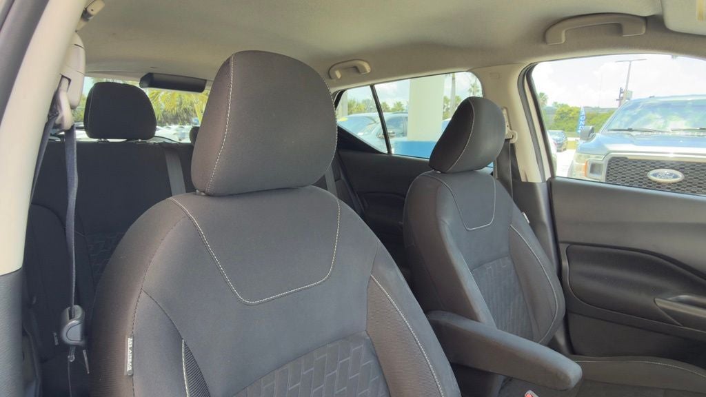 2021 Nissan Kicks S