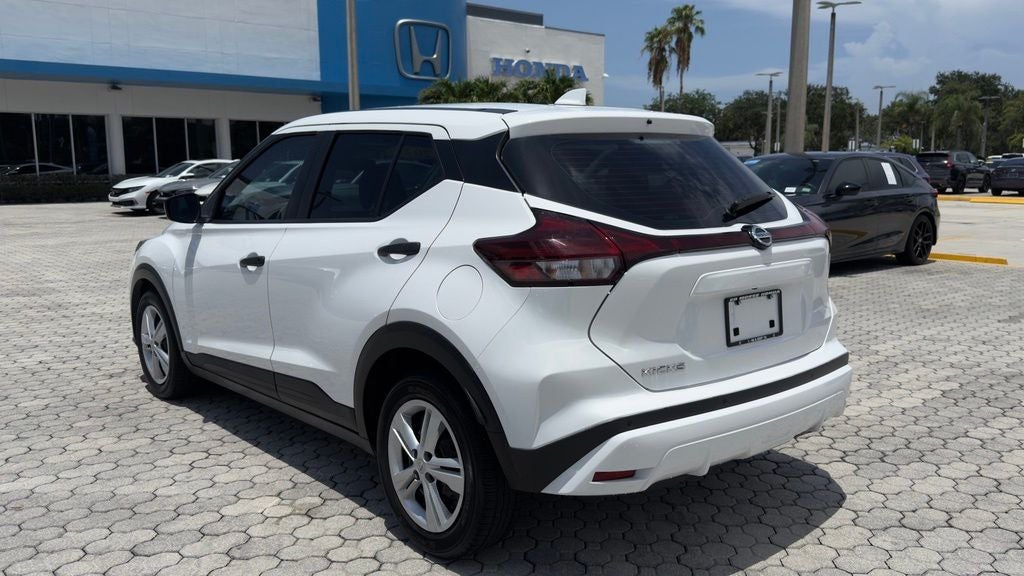 2021 Nissan Kicks S