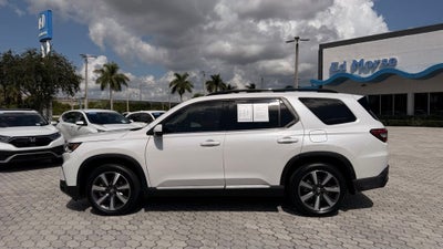 2025 Honda Pilot Touring