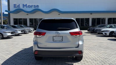 2019 Toyota Highlander LE