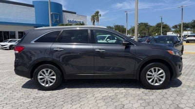 2018 Kia Sorento LX