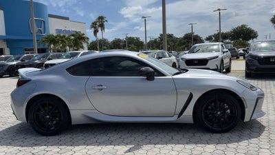 2024 Toyota GR86 Premium