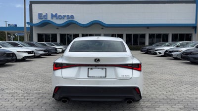 2023 Lexus IS 300