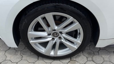 2023 Lexus IS 300