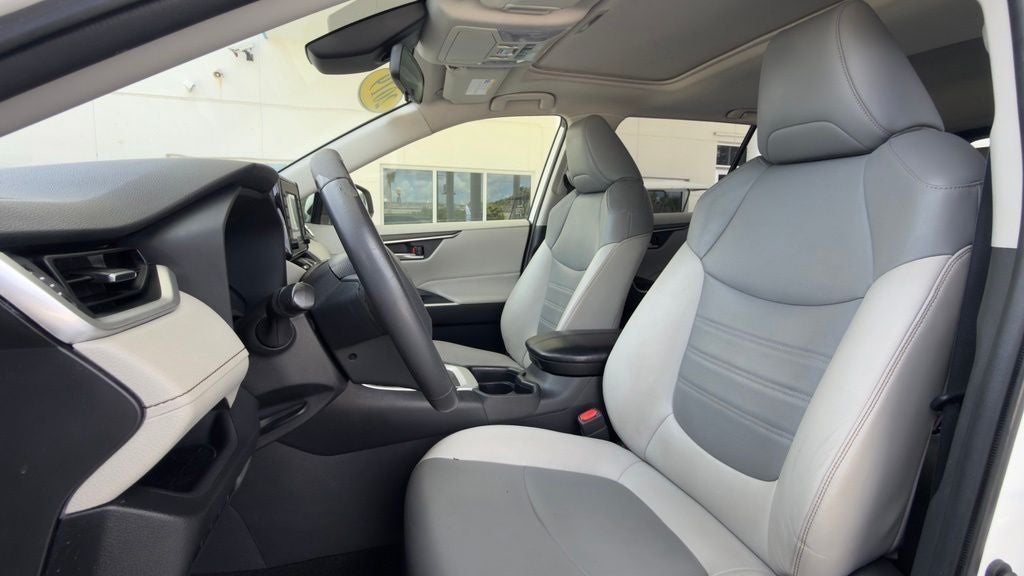 2019 Toyota RAV4 XLE Premium