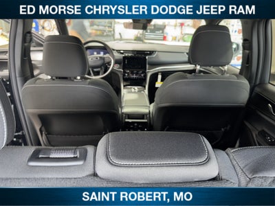 2025 Jeep Grand Cherokee Laredo X