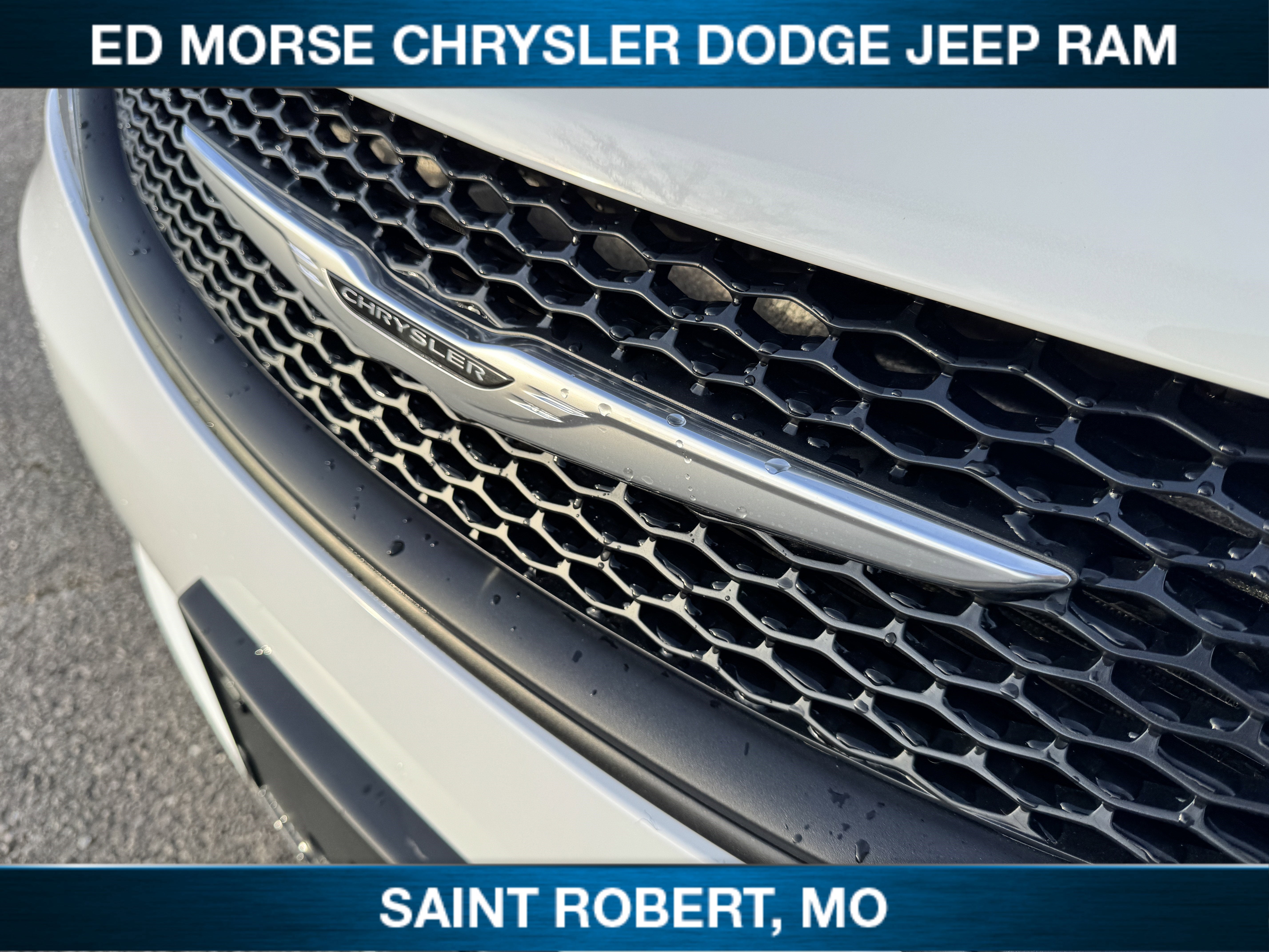 2026 Chrysler Voyager LX