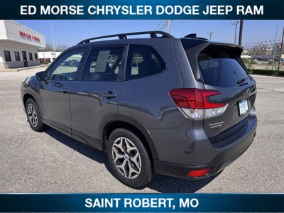 2024 Subaru Forester Premium