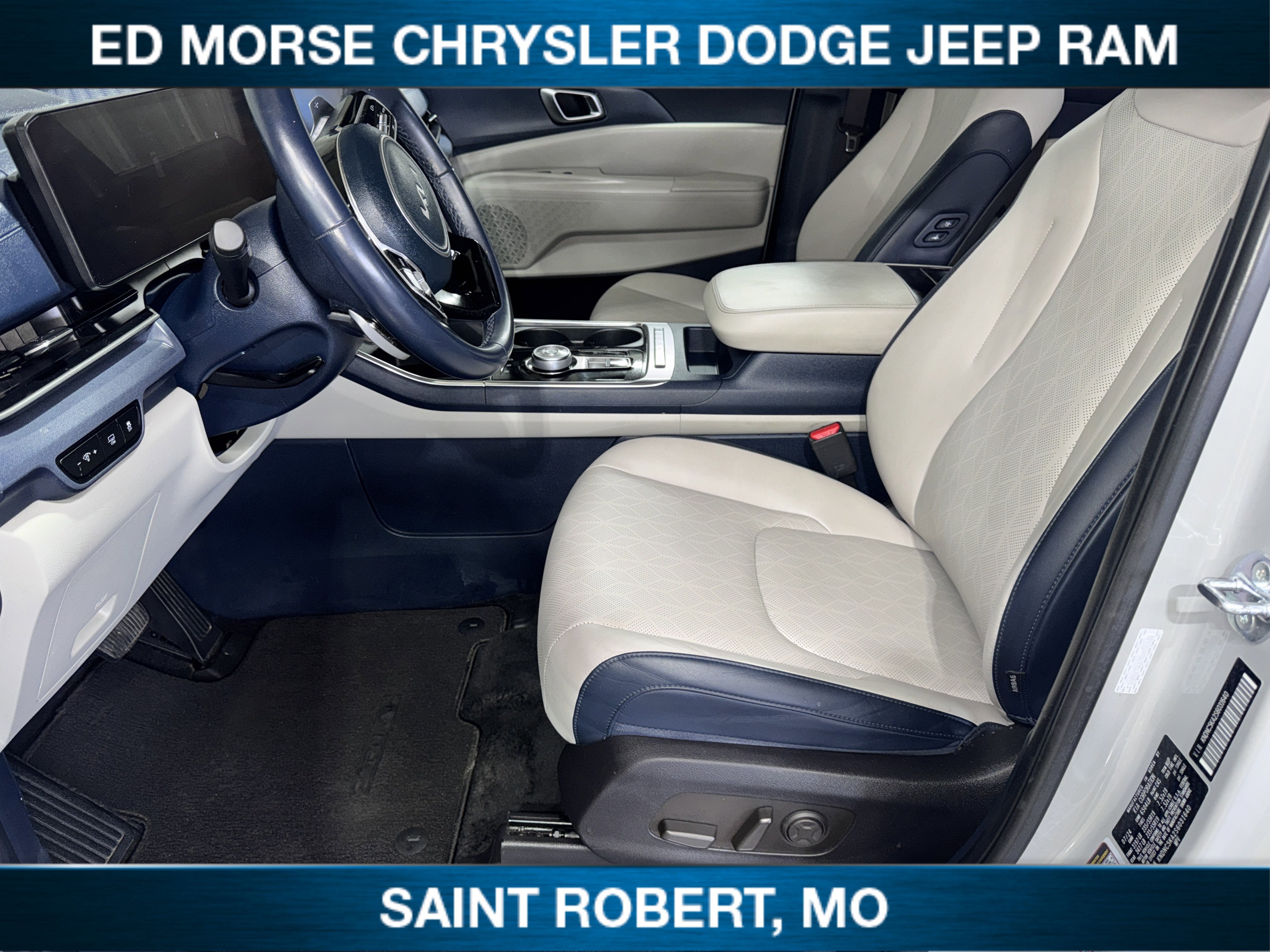 2025 Kia Carnival Hybrid EX