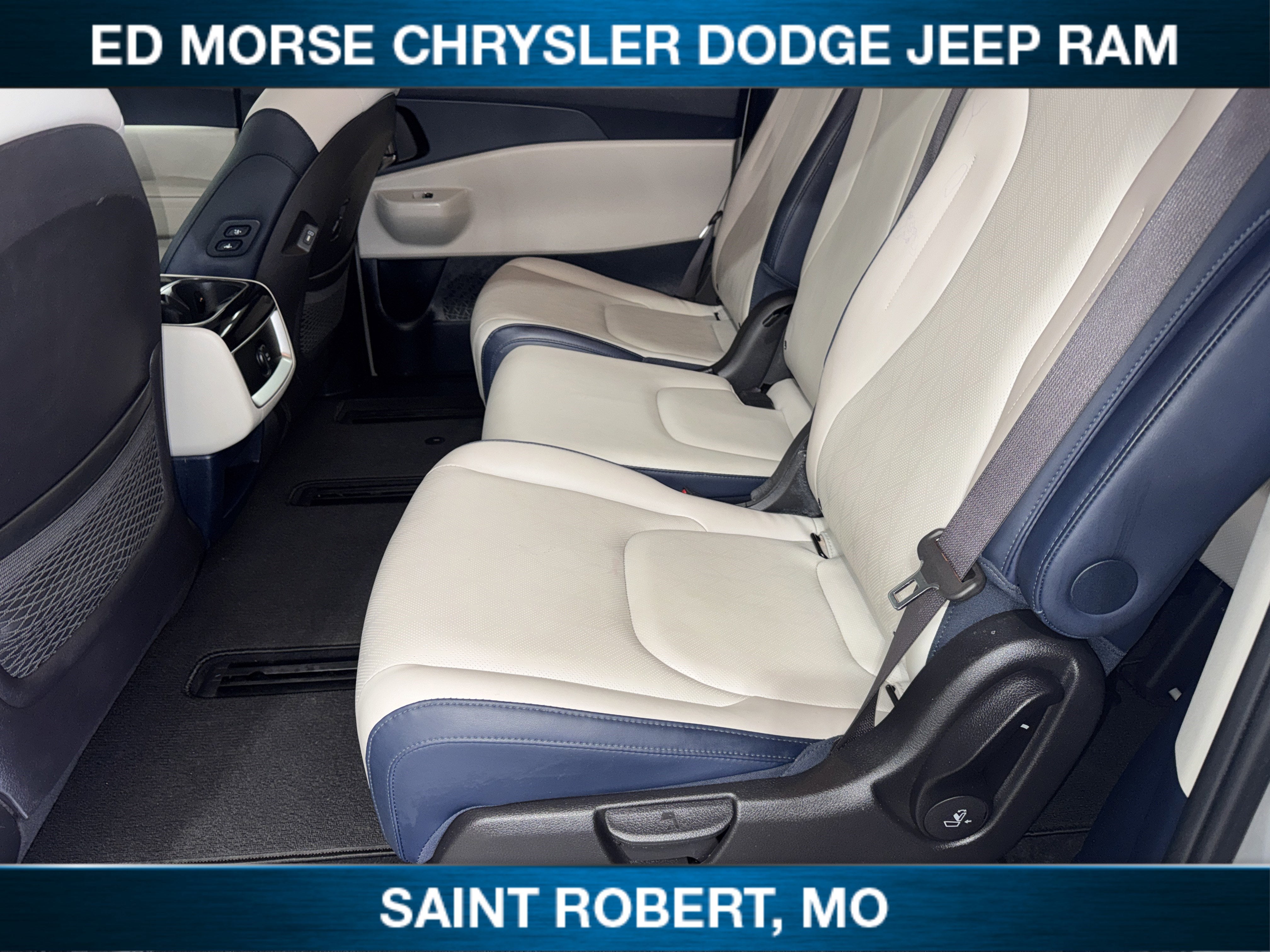 2025 Kia Carnival Hybrid EX