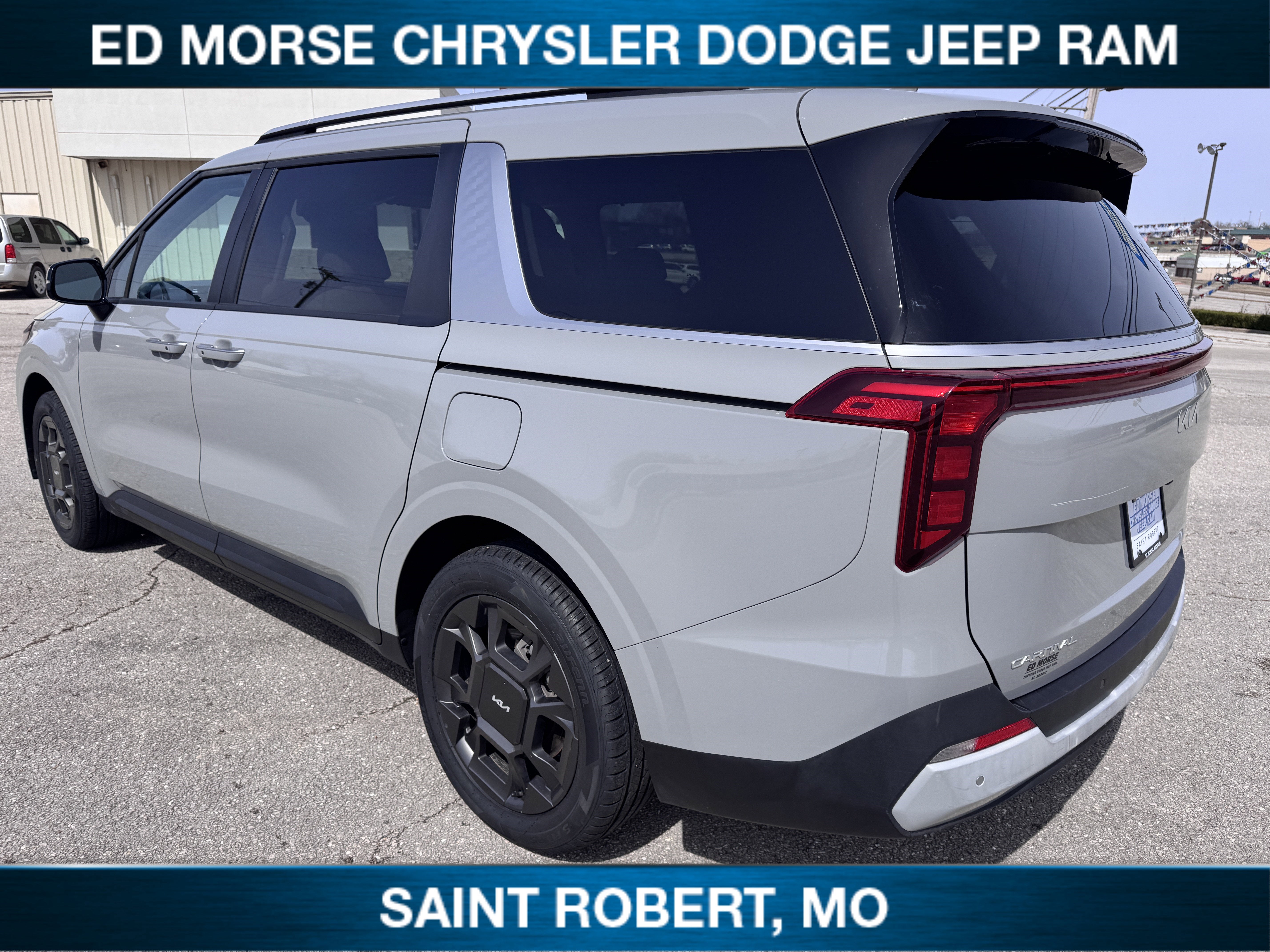 2025 Kia Carnival Hybrid EX