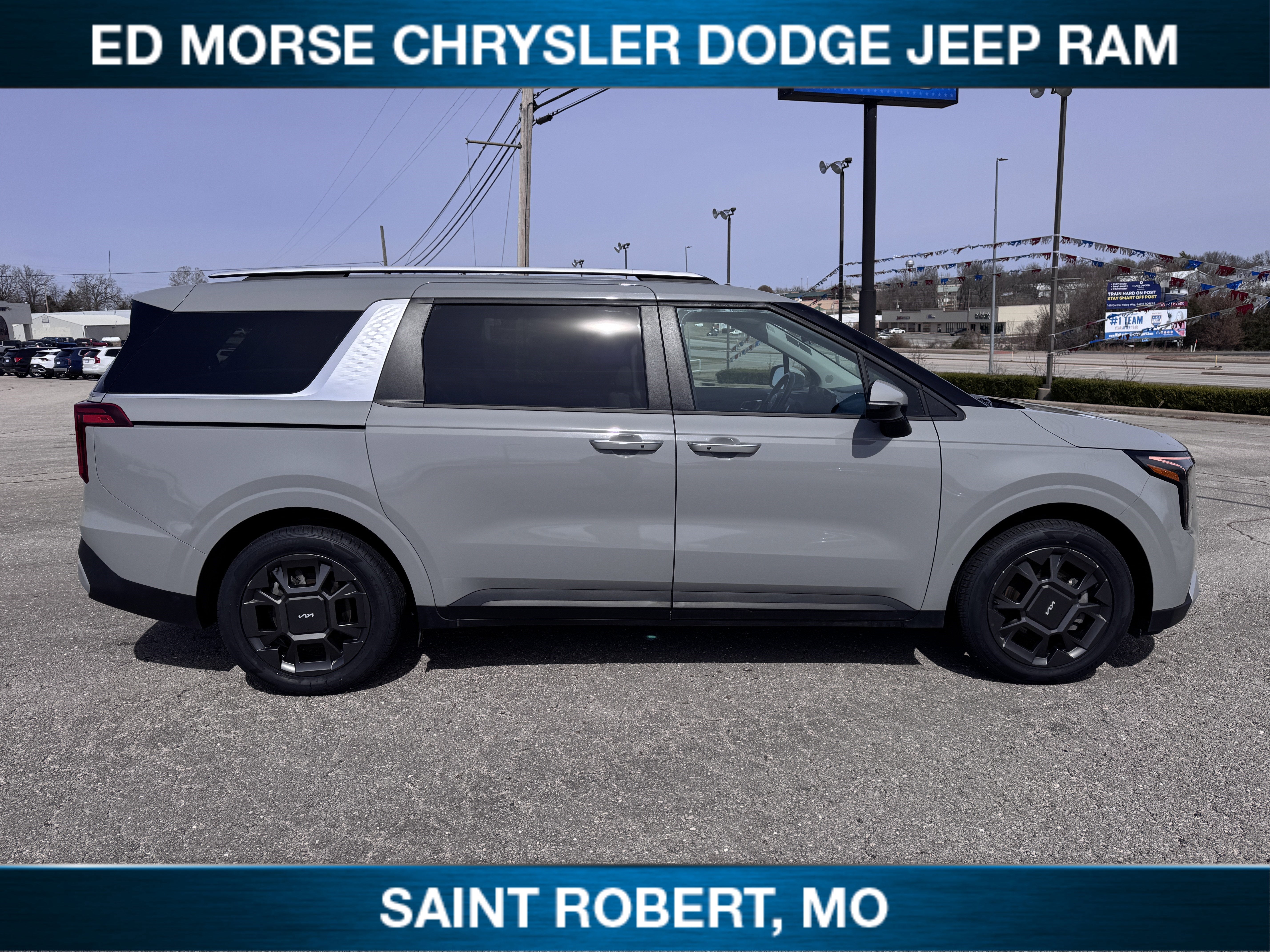 2025 Kia Carnival Hybrid EX