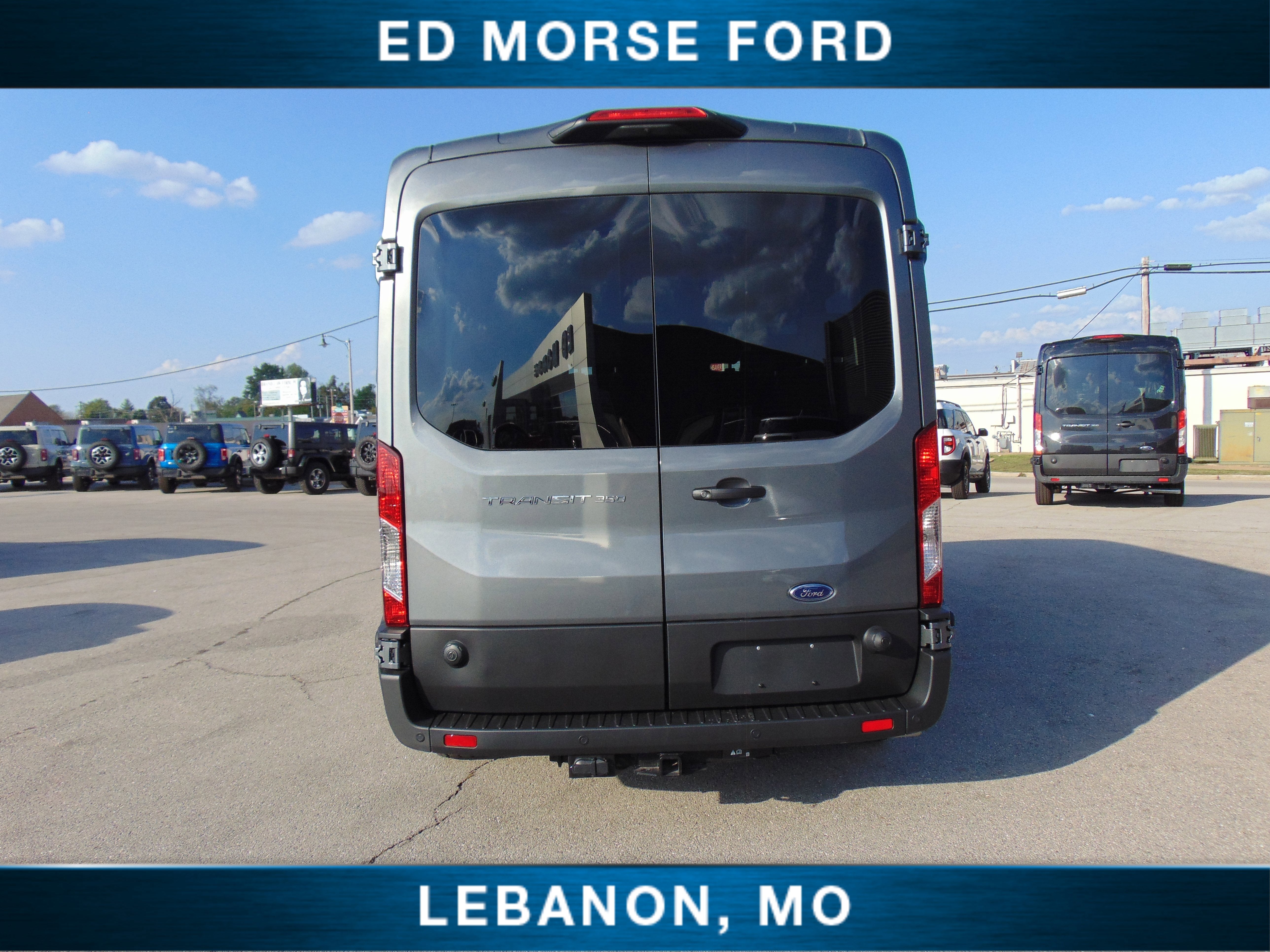 2025 Ford Transit Passenger Wagon XL