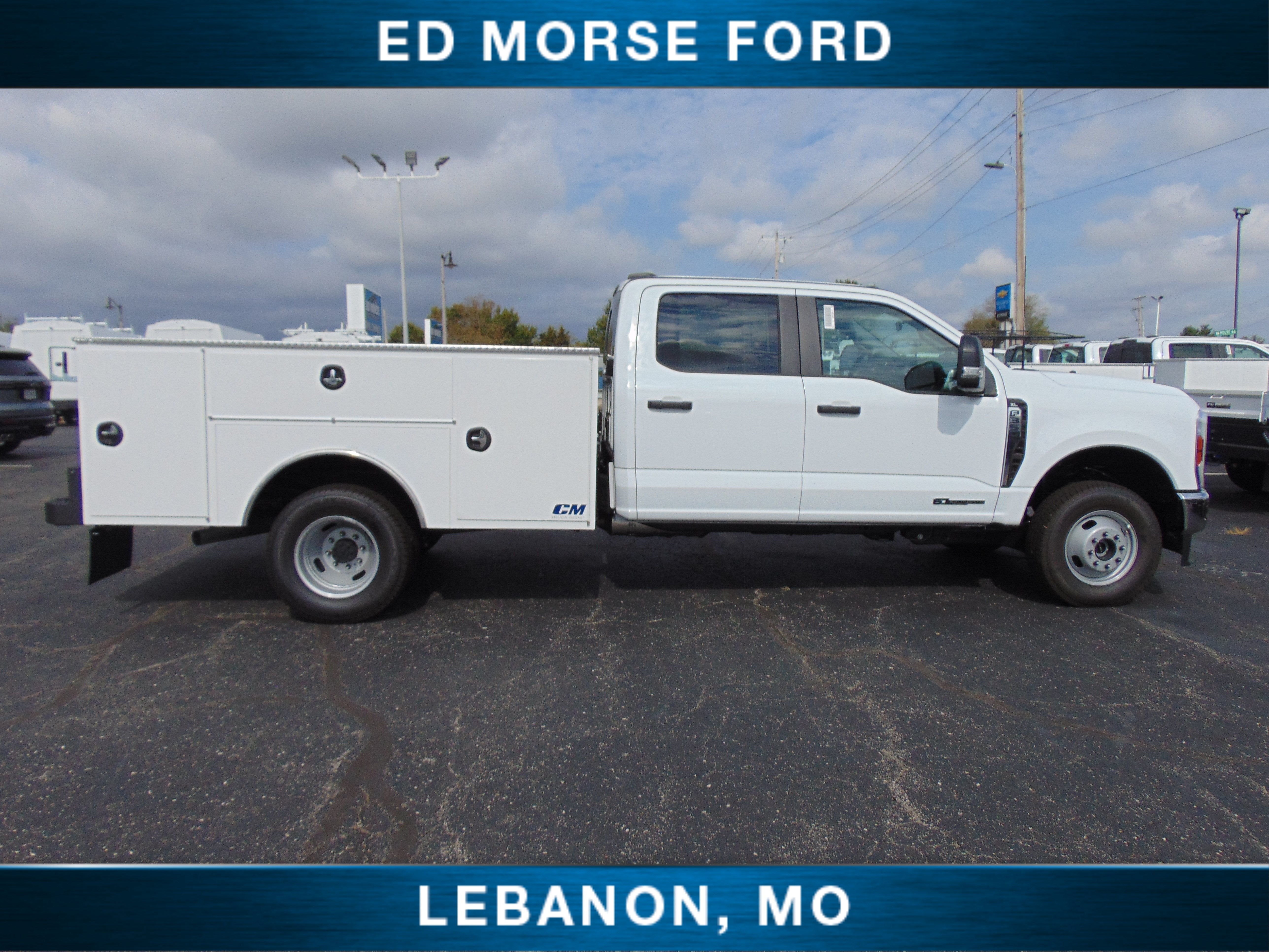2026 Ford Super Duty F-350 DRW CM 9' Service Body