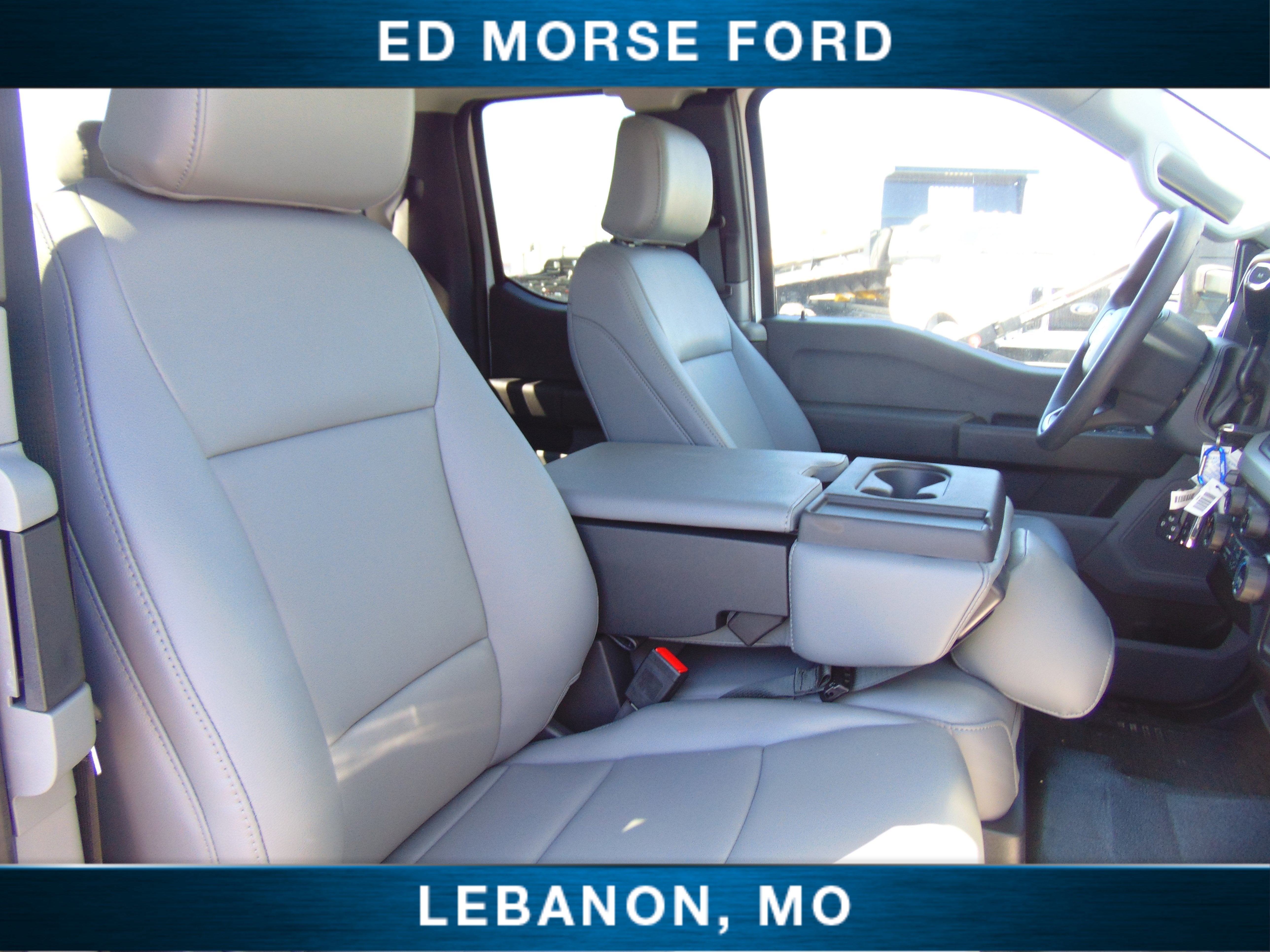 2025 Ford Super Duty F-350 DRW Reading 9' Service Body