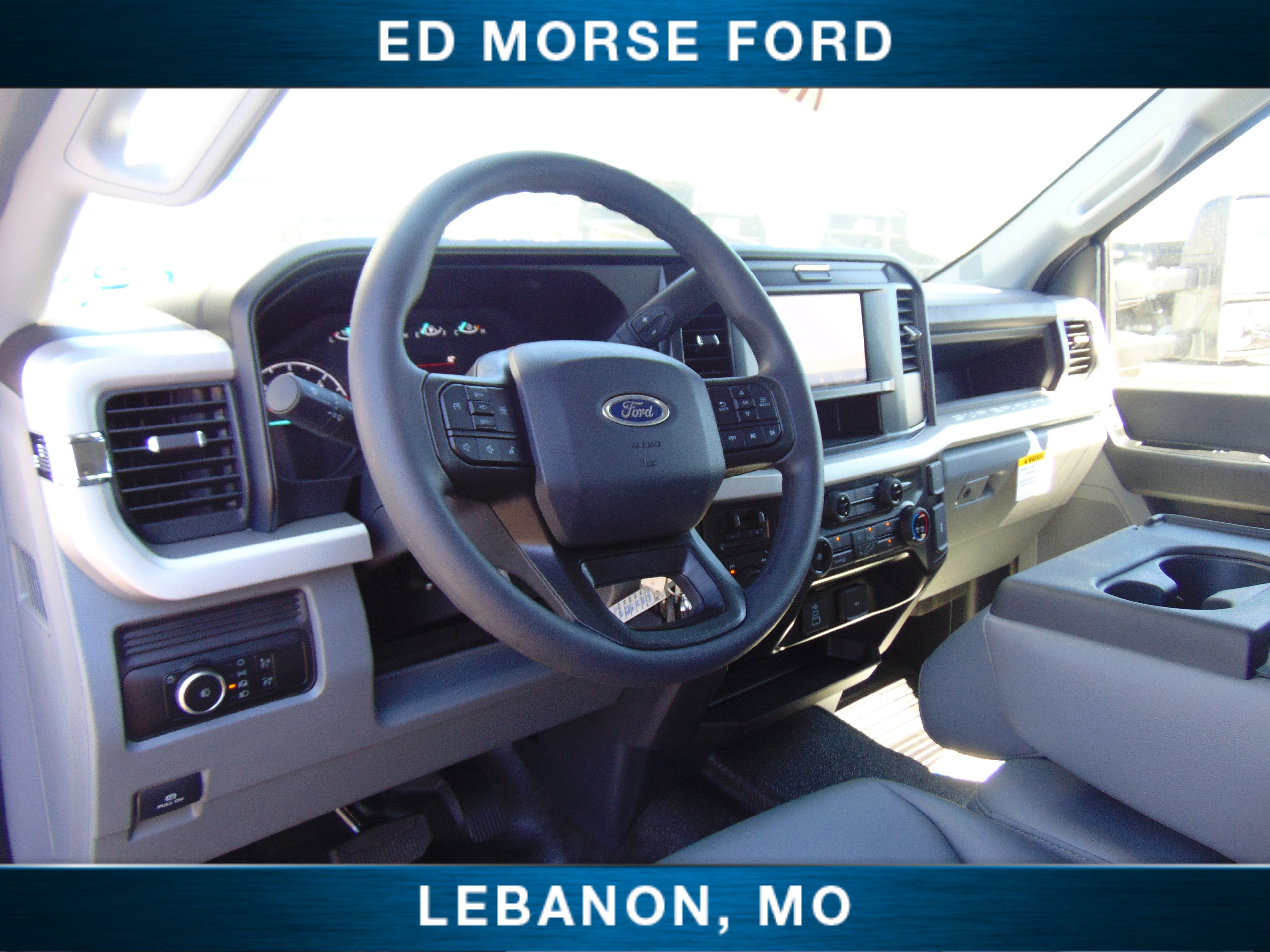 2025 Ford Super Duty F-350 DRW Reading 9' Service Body