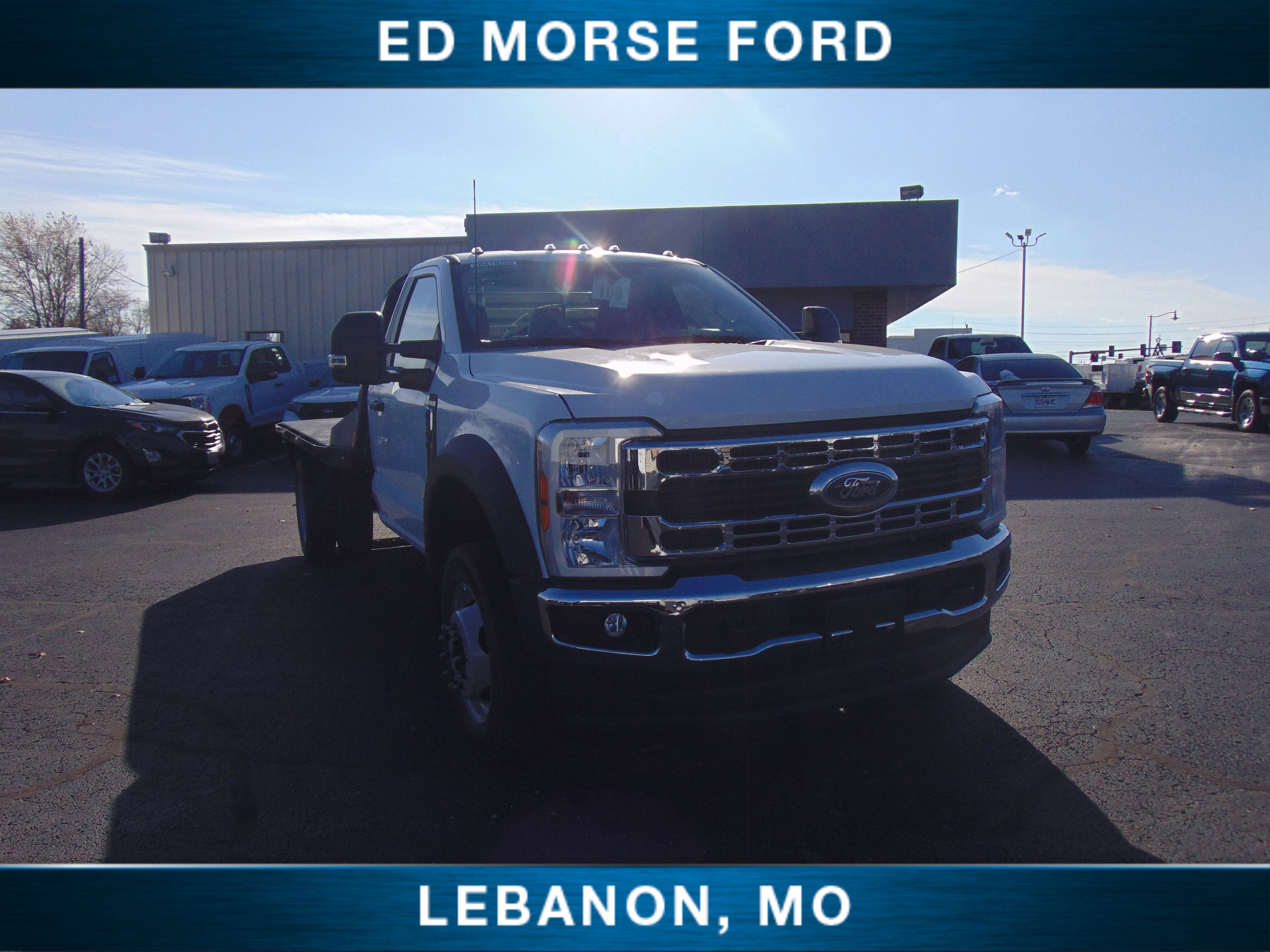 2025 Ford Super Duty F-550 DRW CM Flatbed Gooseneck