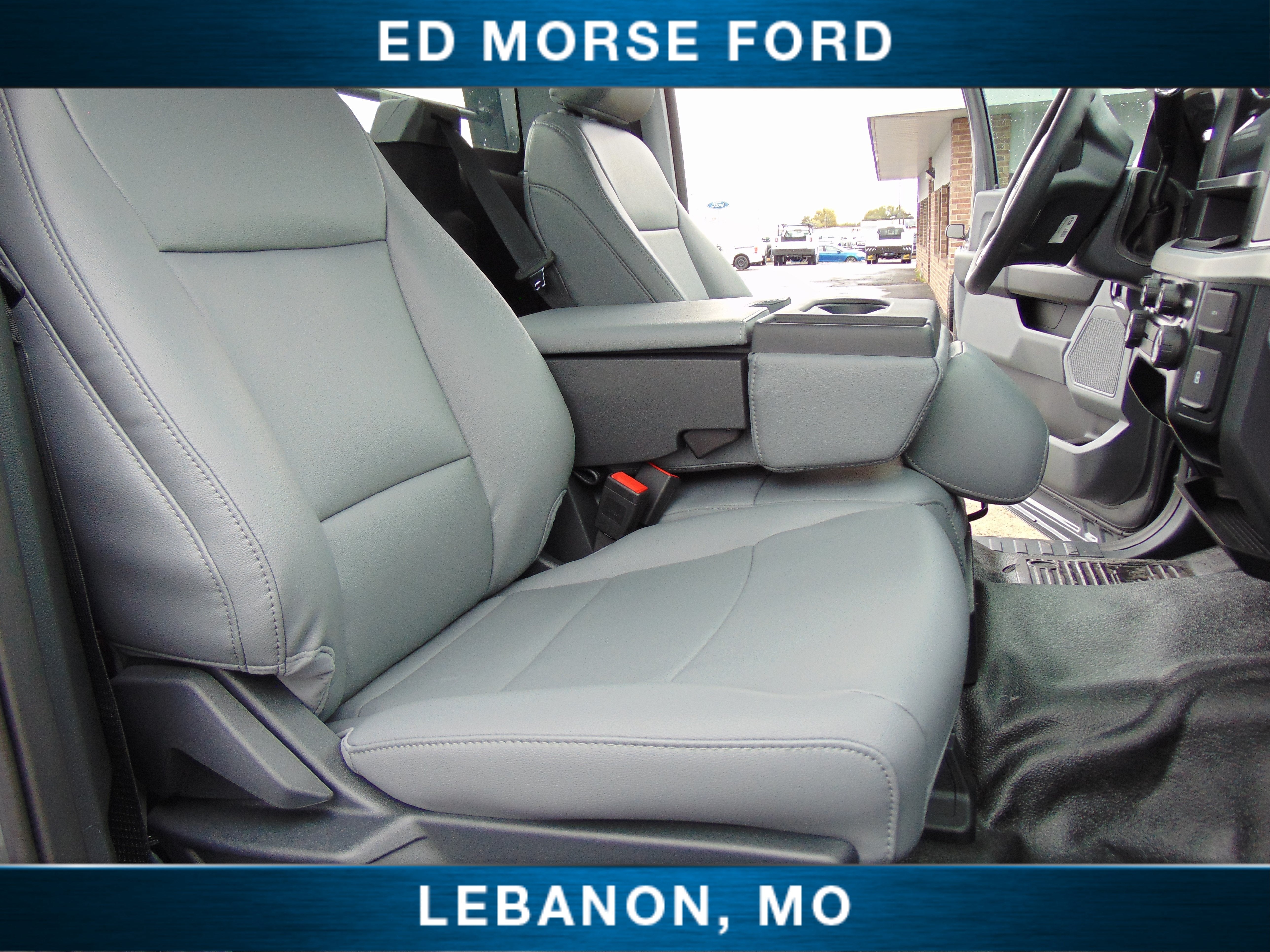 2026 Ford Super Duty F-550 DRW XL