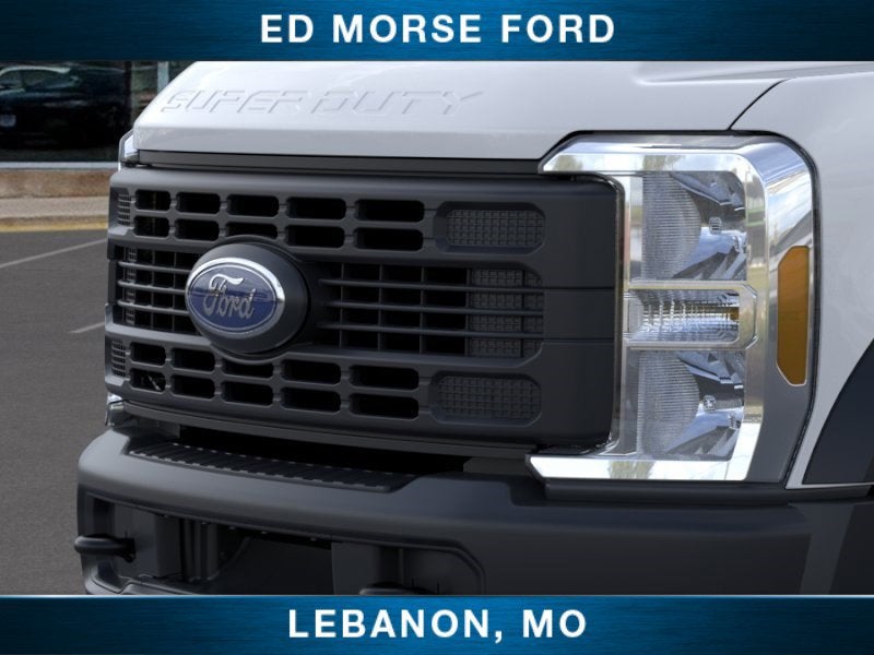 2026 Ford Super Duty F-550 DRW XL