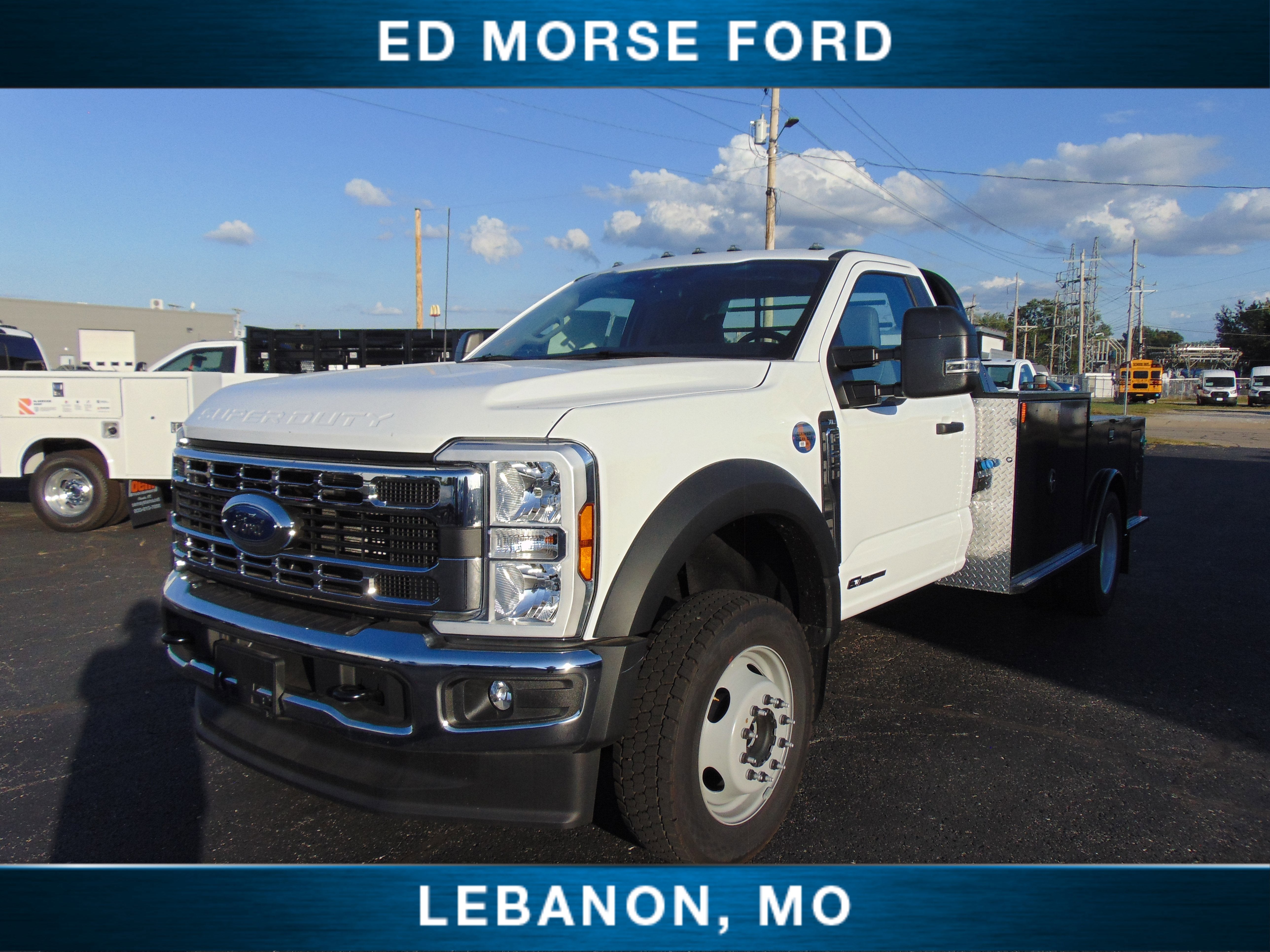 2025 Ford Super Duty F-550 DRW CM 11' TM Deluxe Gooseneck Service Body W/Ford ste