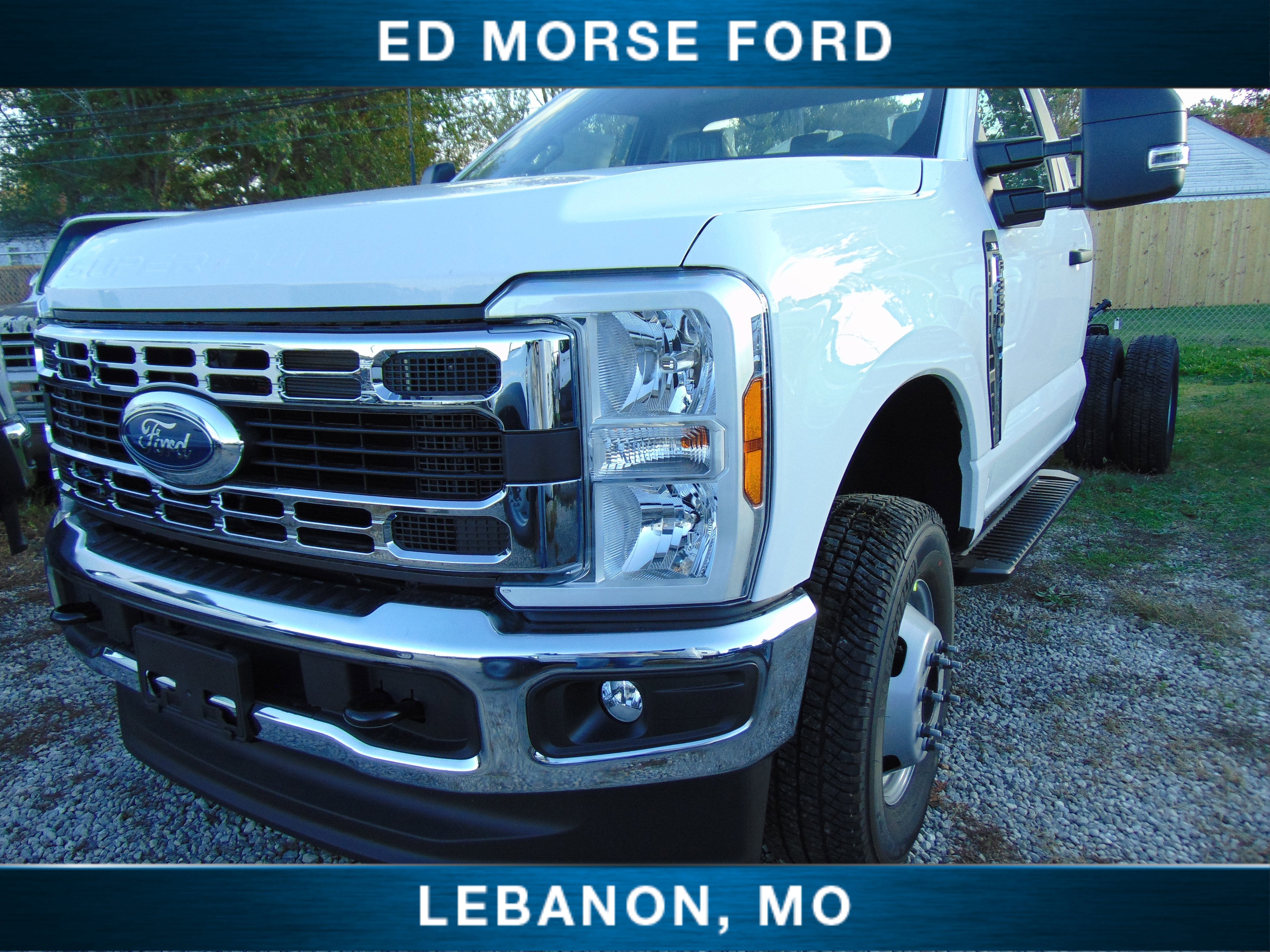 2026 Ford Super Duty F-350 DRW XL chassis