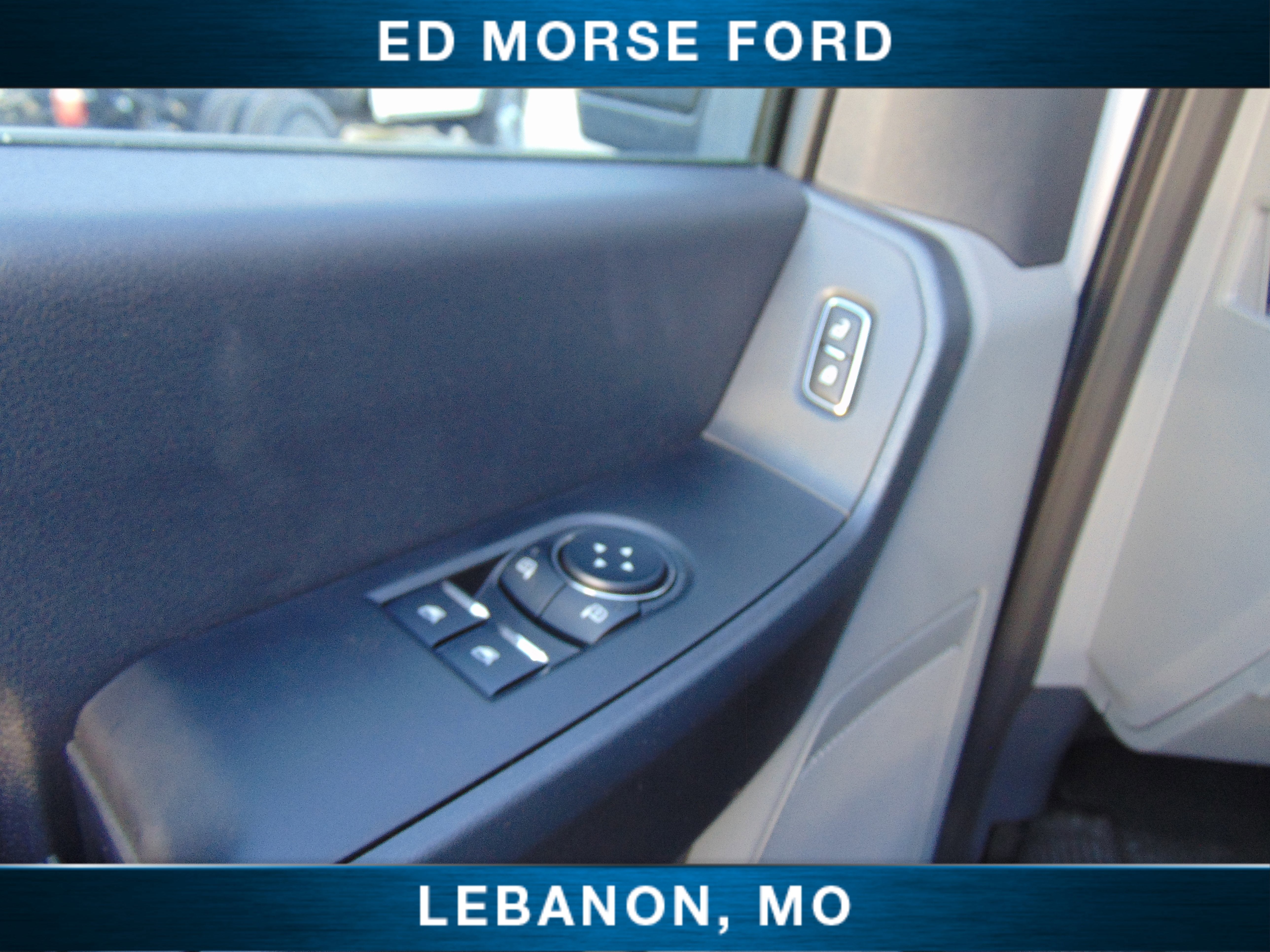 2026 Ford Super Duty F-350 DRW XL chassis