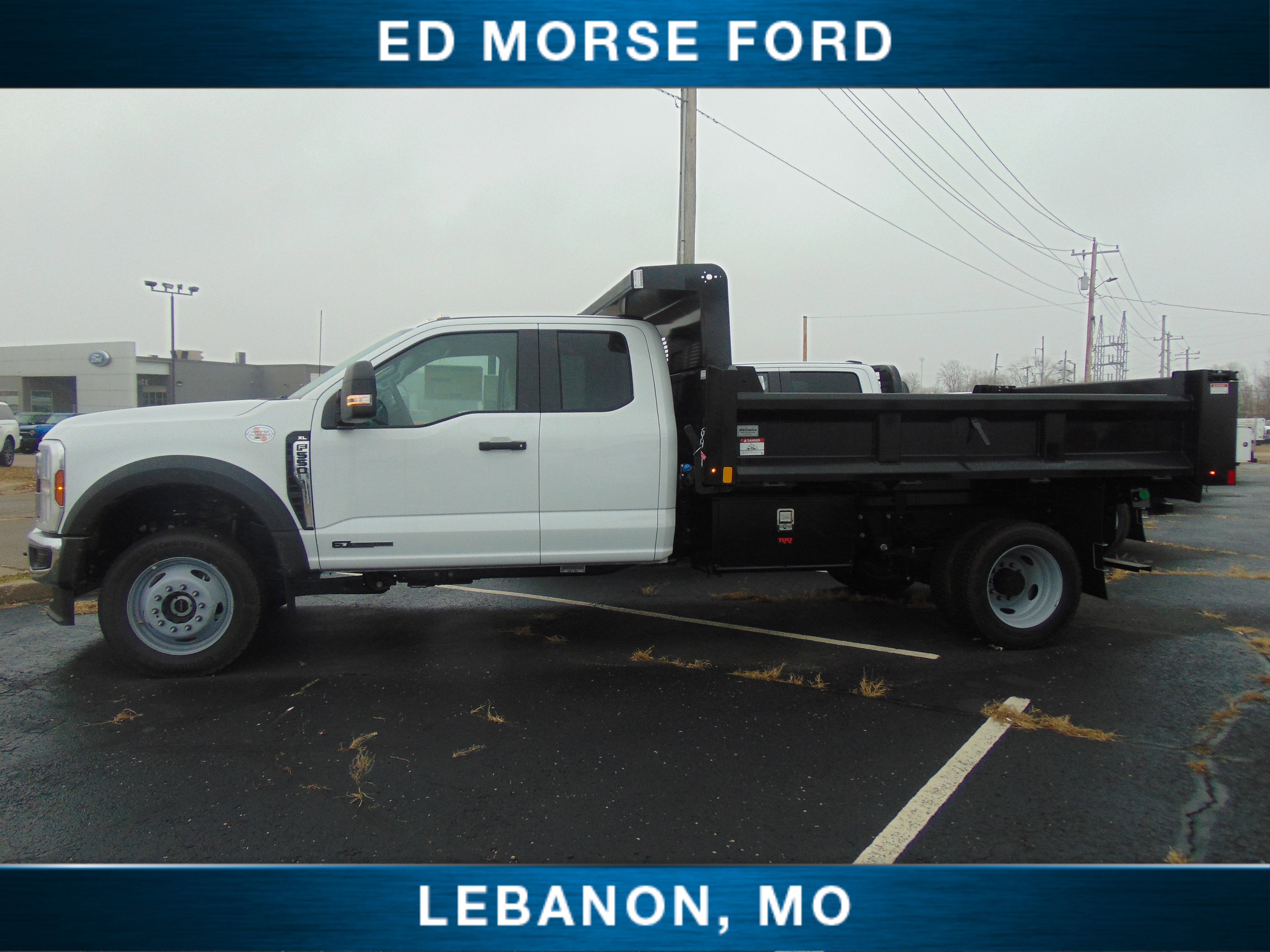 2026 Ford Super Duty F-550 DRW CM 11' Dropside Dump body
