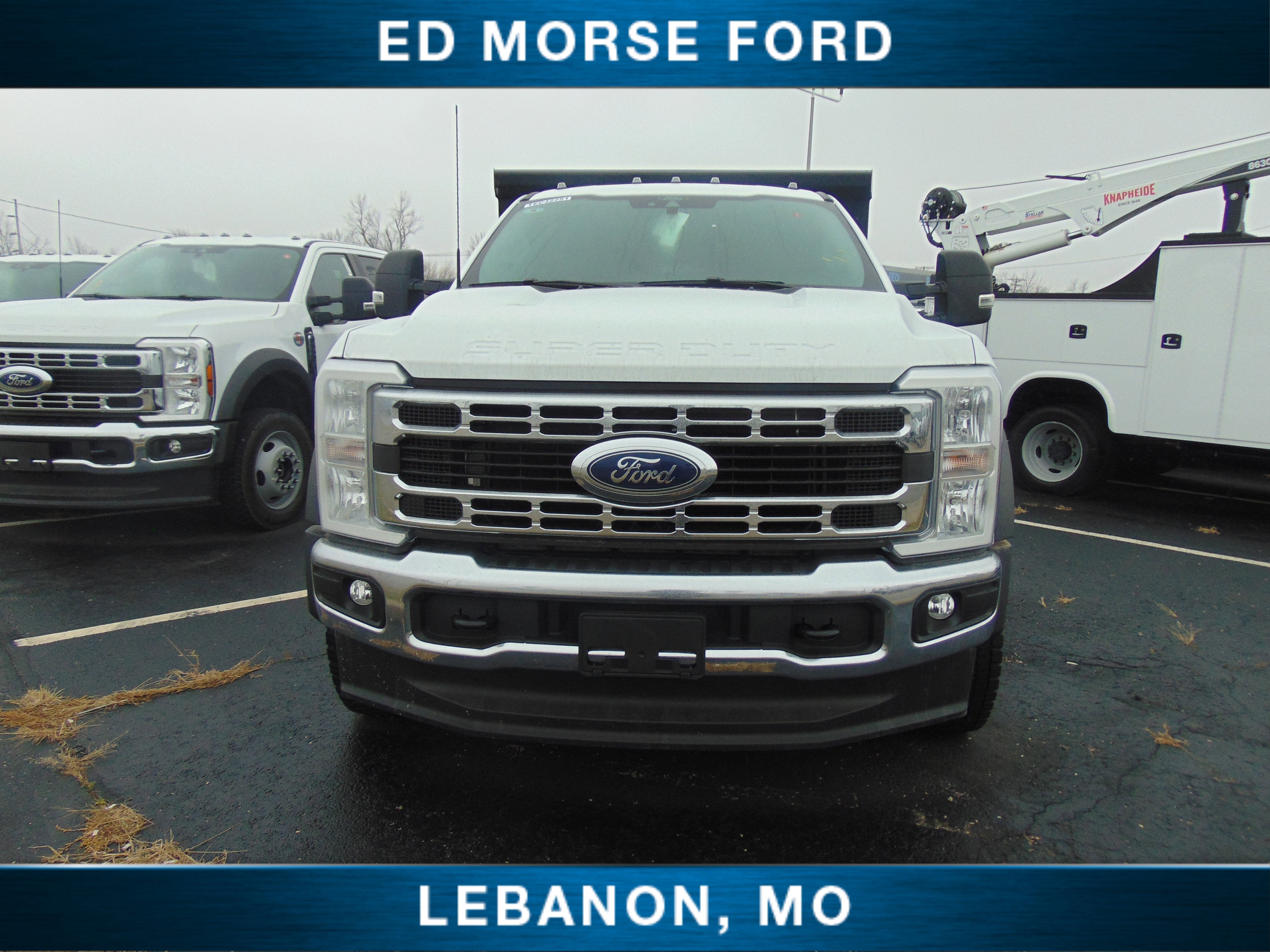 2026 Ford Super Duty F-550 DRW CM 11' Dropside Dump body