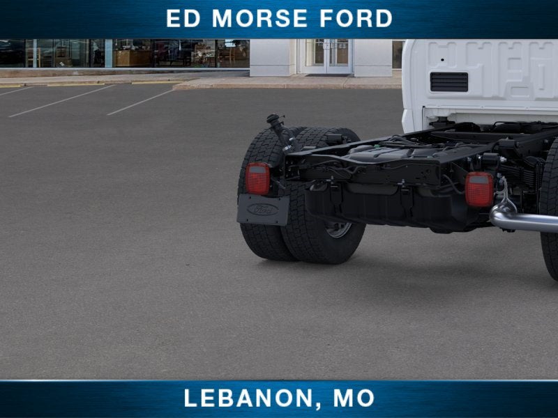 2026 Ford Super Duty F-550 DRW XL