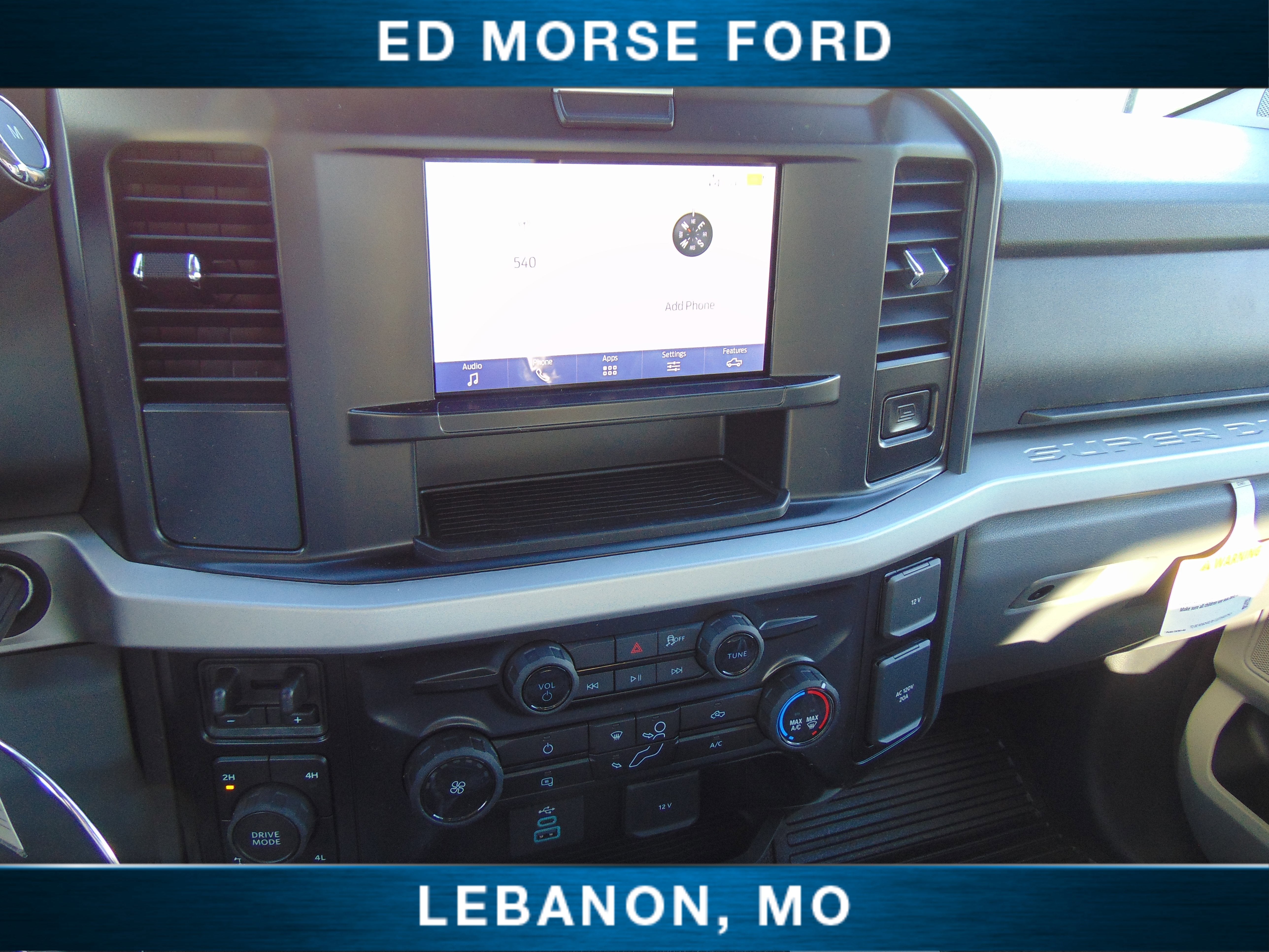 2026 Ford Super Duty F-350 SRW XLT