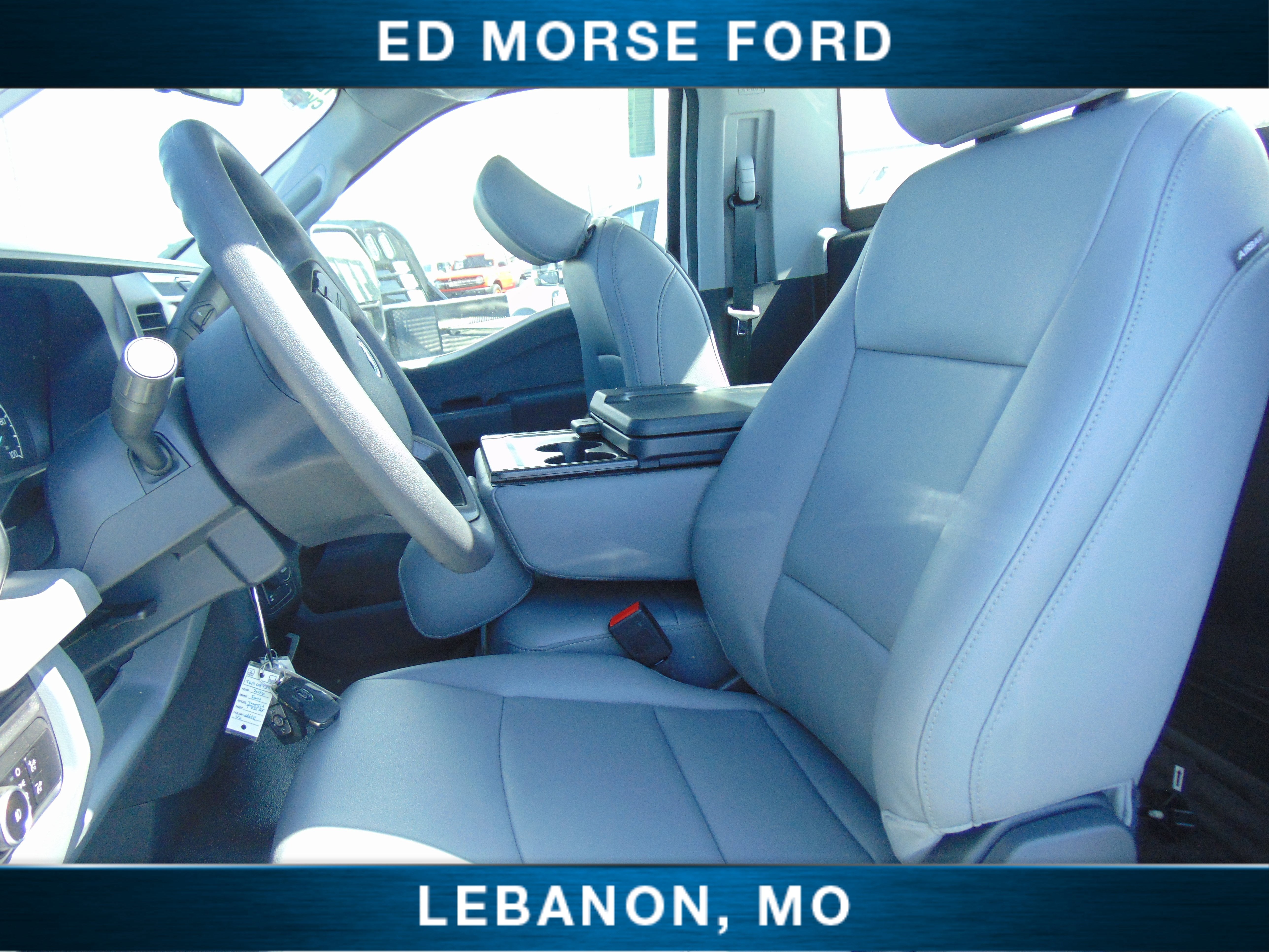 2026 Ford Super Duty F-350 SRW Knapheide 8' Utility Service Body w/Bedliner