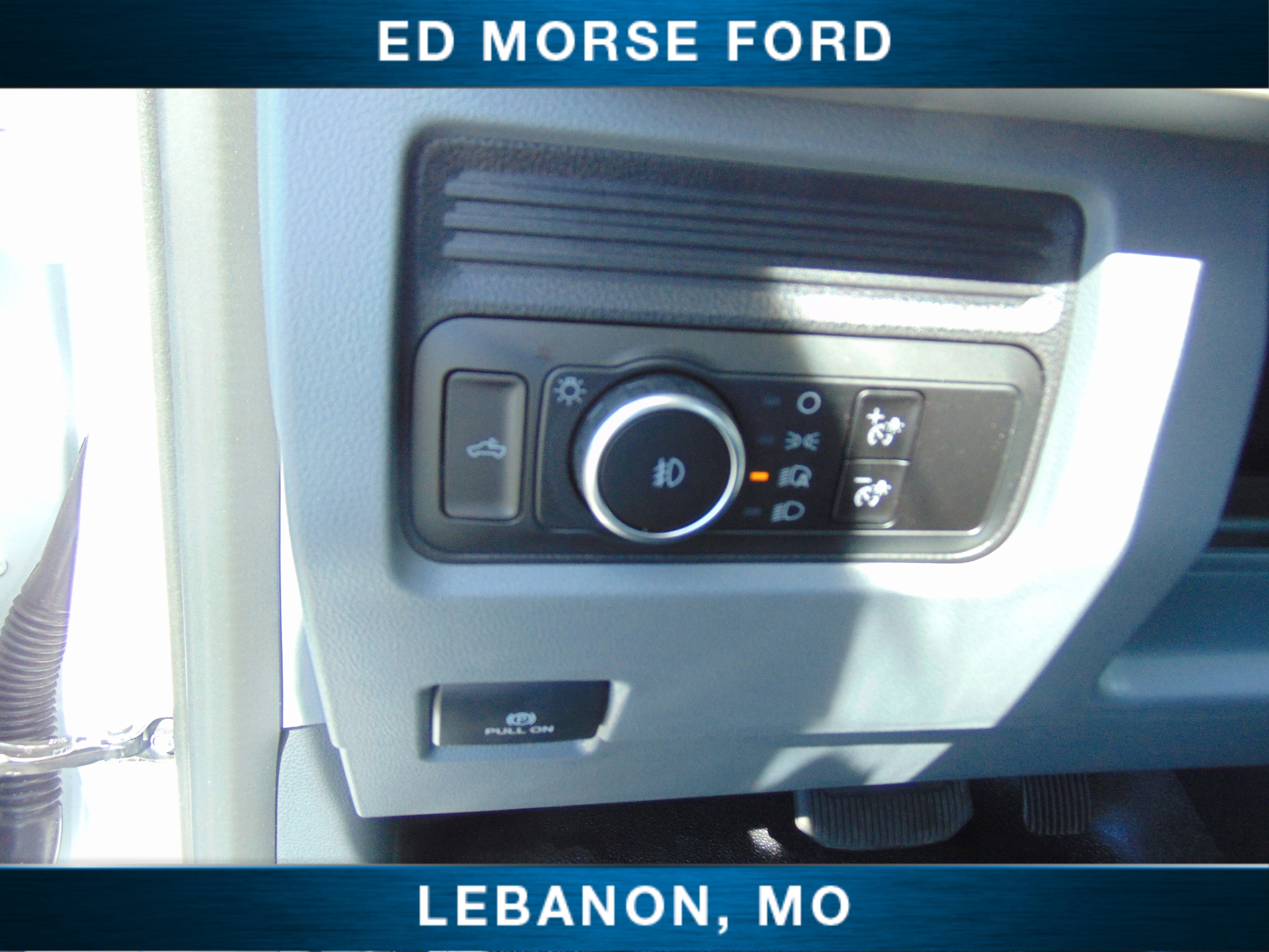 2026 Ford Super Duty F-350 SRW Knapheide 8' Utility Service Body w/Bedliner