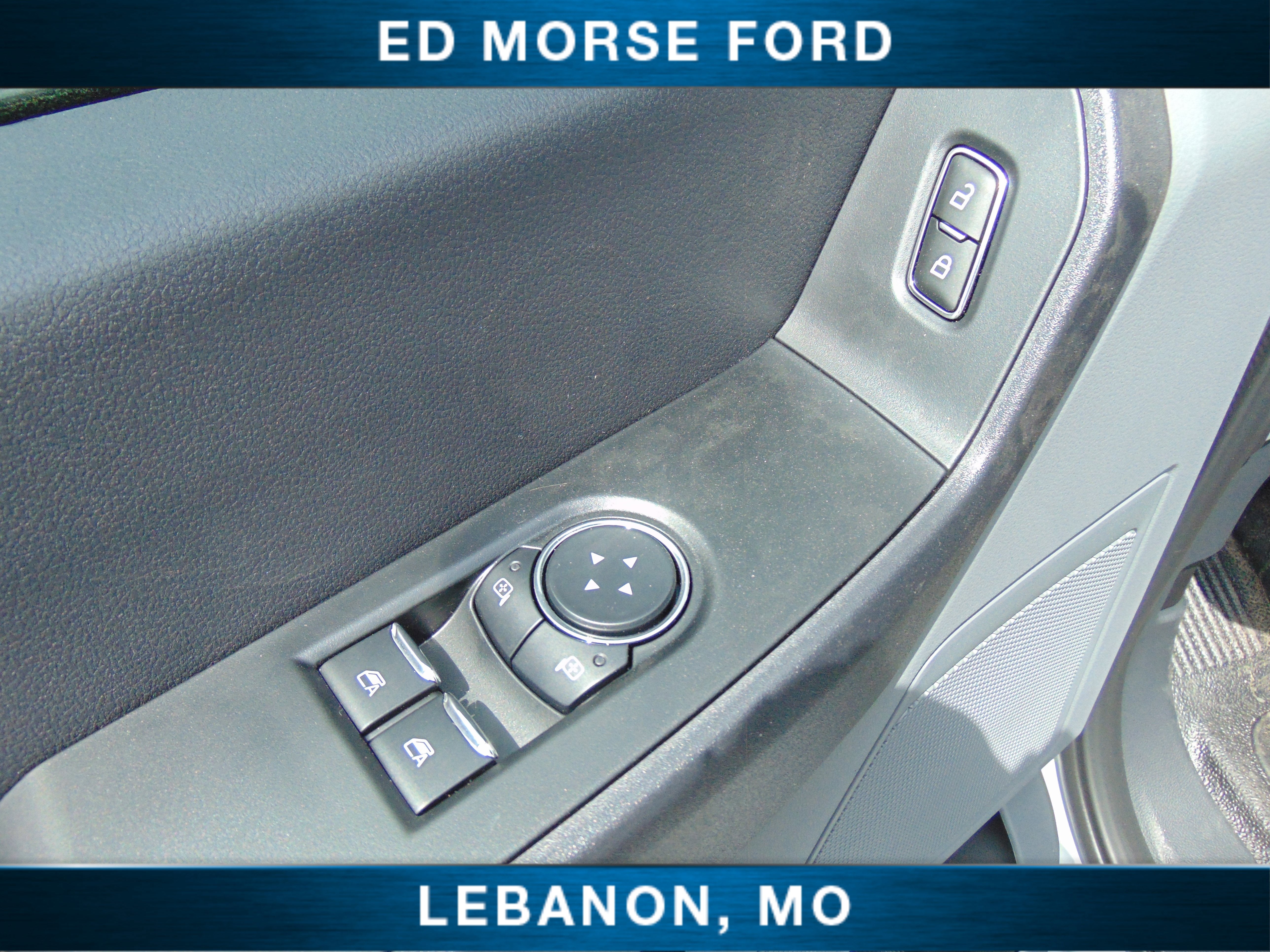 2026 Ford Super Duty F-350 SRW Tommy Lift Gate & Ladder Rack