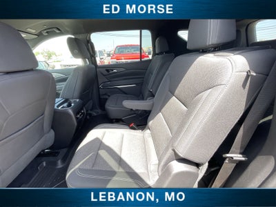 2025 Chevrolet Traverse FWD LT