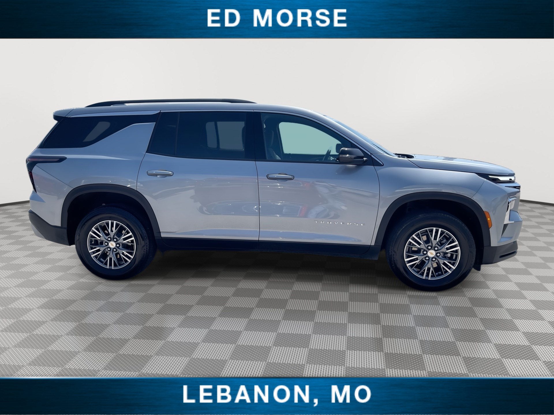 2025 Chevrolet Traverse FWD LT