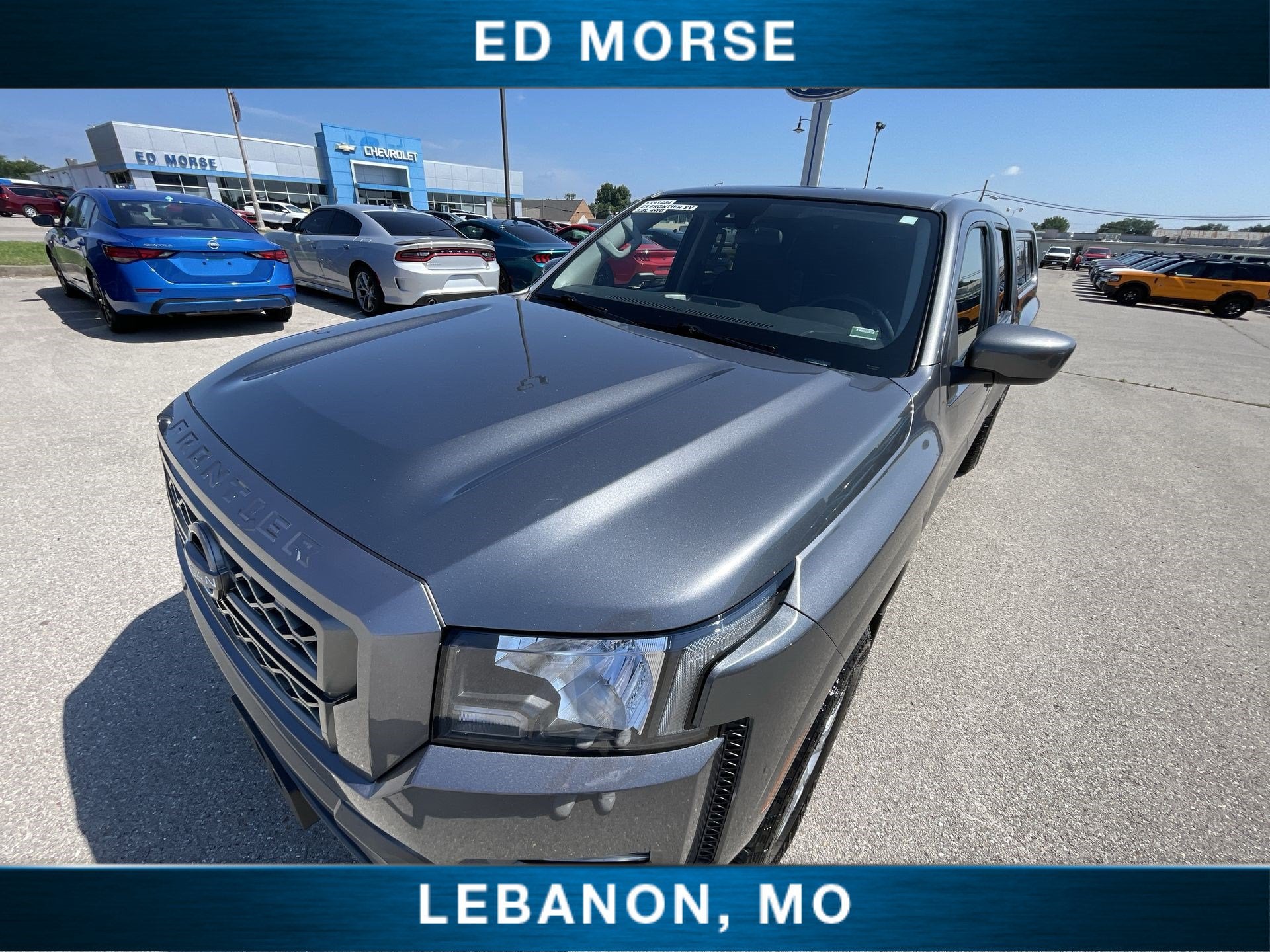 2023 Nissan Frontier SV