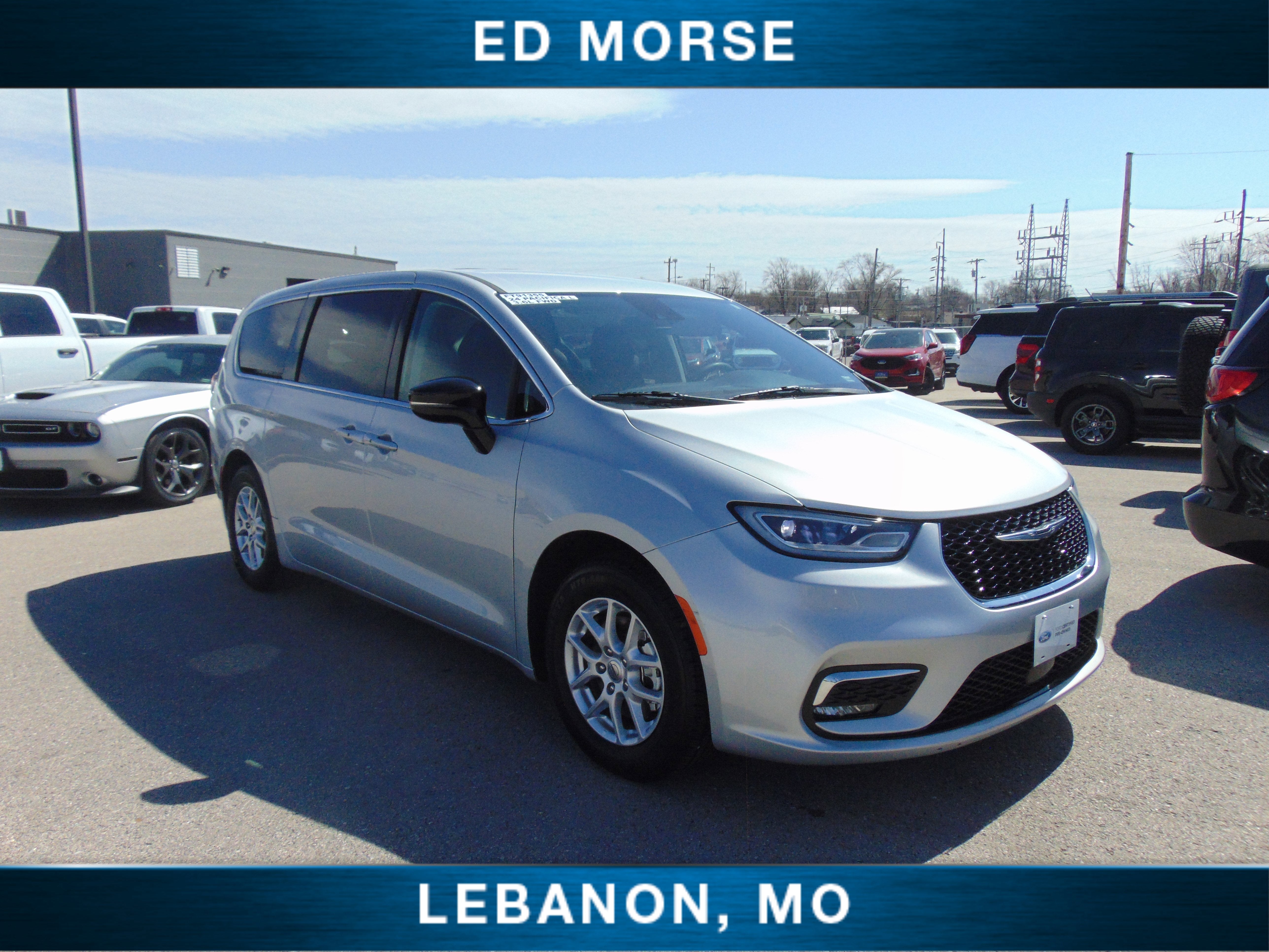 2024 Chrysler Pacifica Touring L