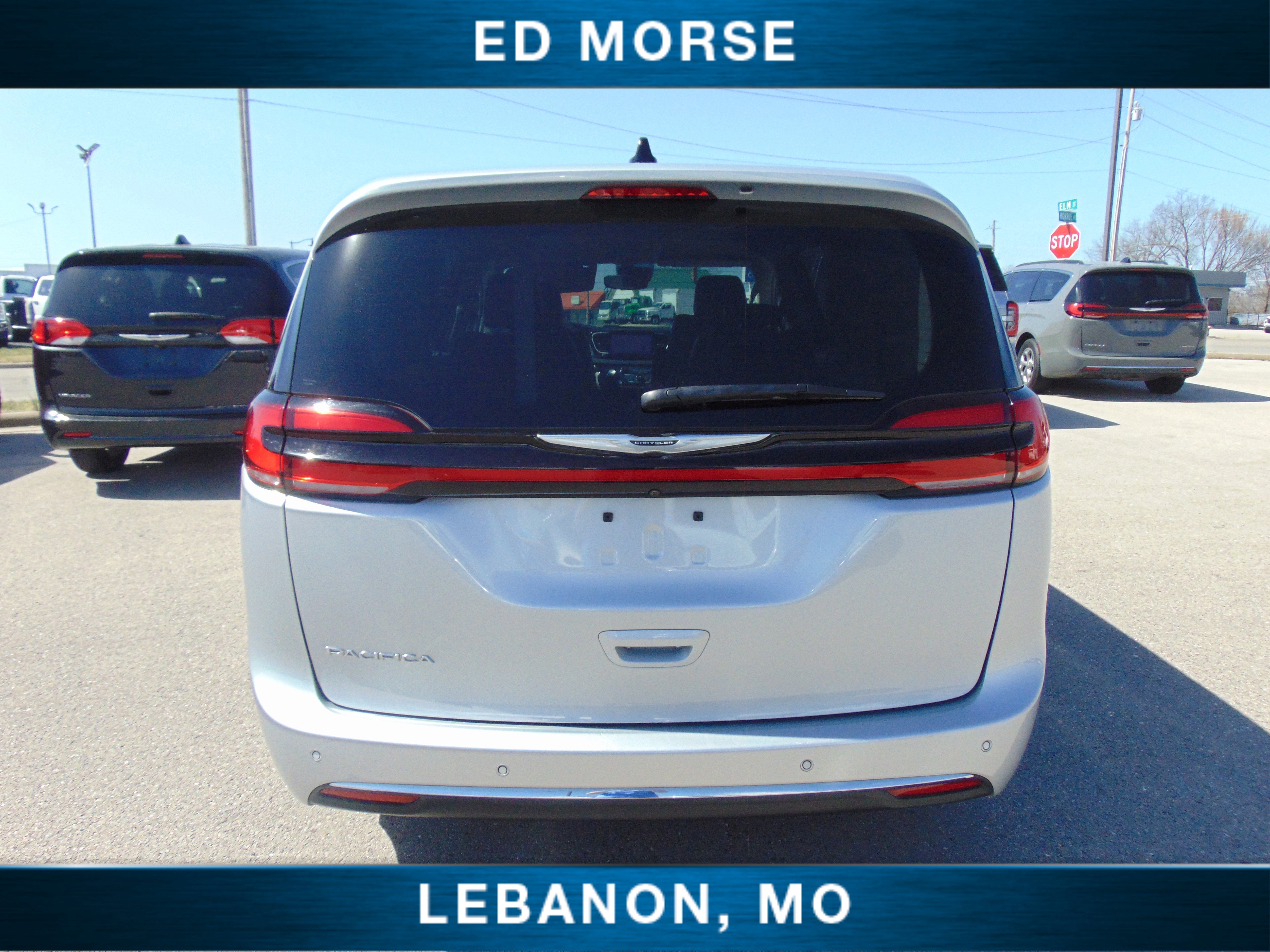 2024 Chrysler Pacifica Touring L