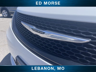 2024 Chrysler Voyager LX