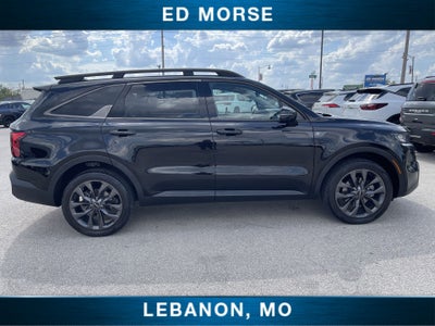 2022 Kia Sorento X-Line EX