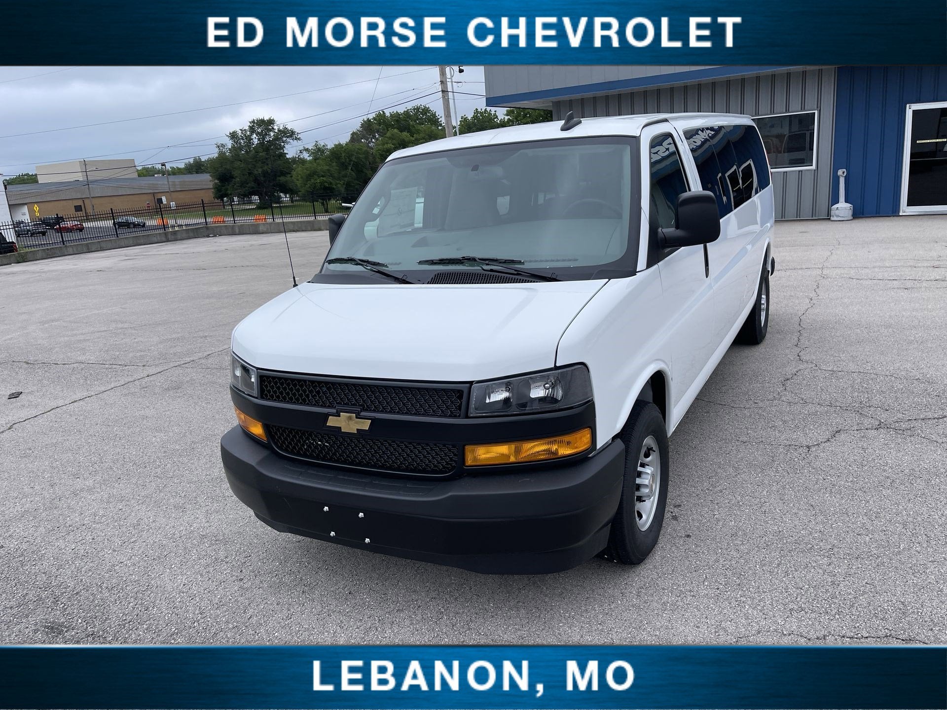 2026 Chevrolet Express Passenger LS