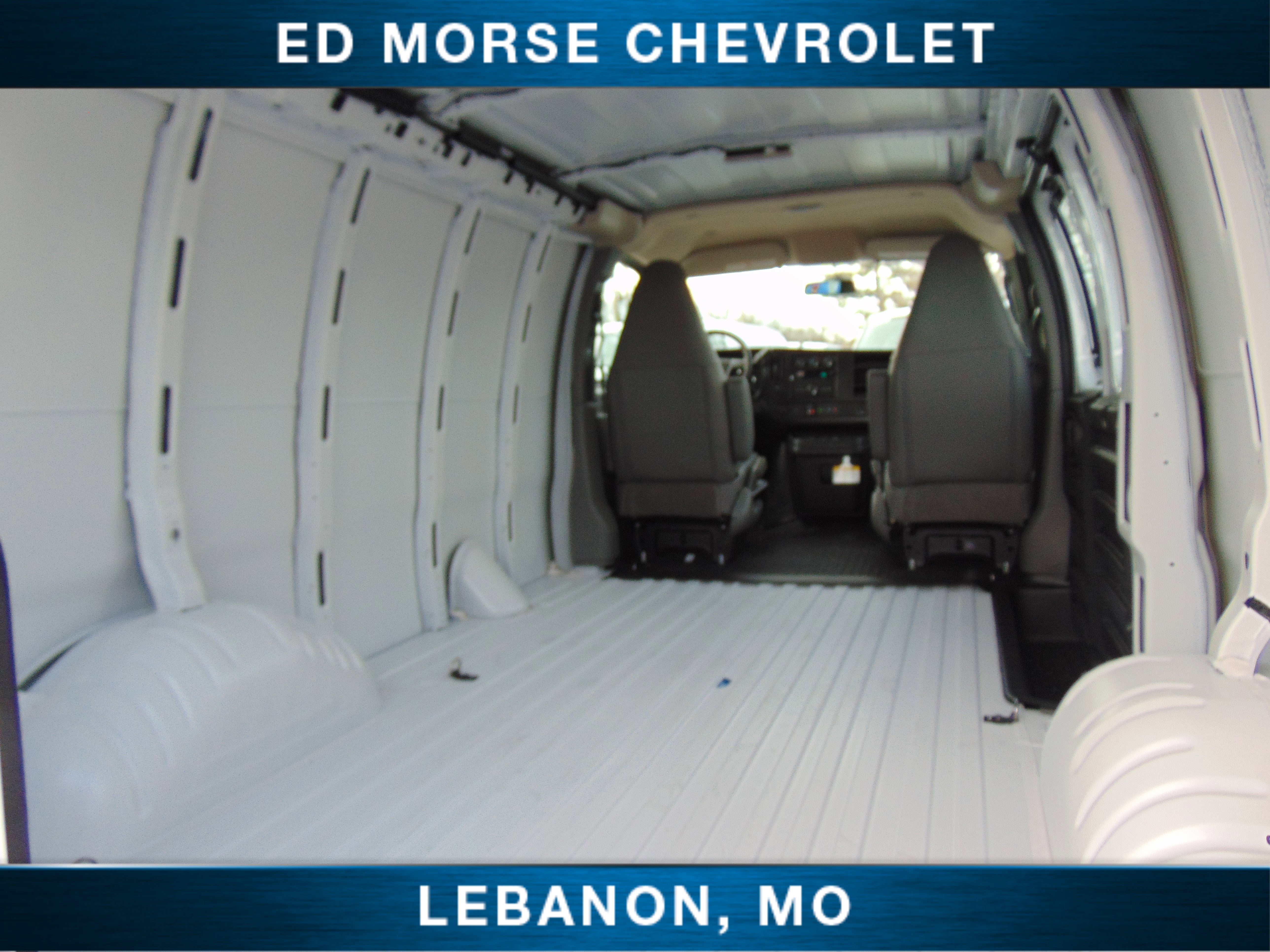 2025 Chevrolet Express Cargo WT