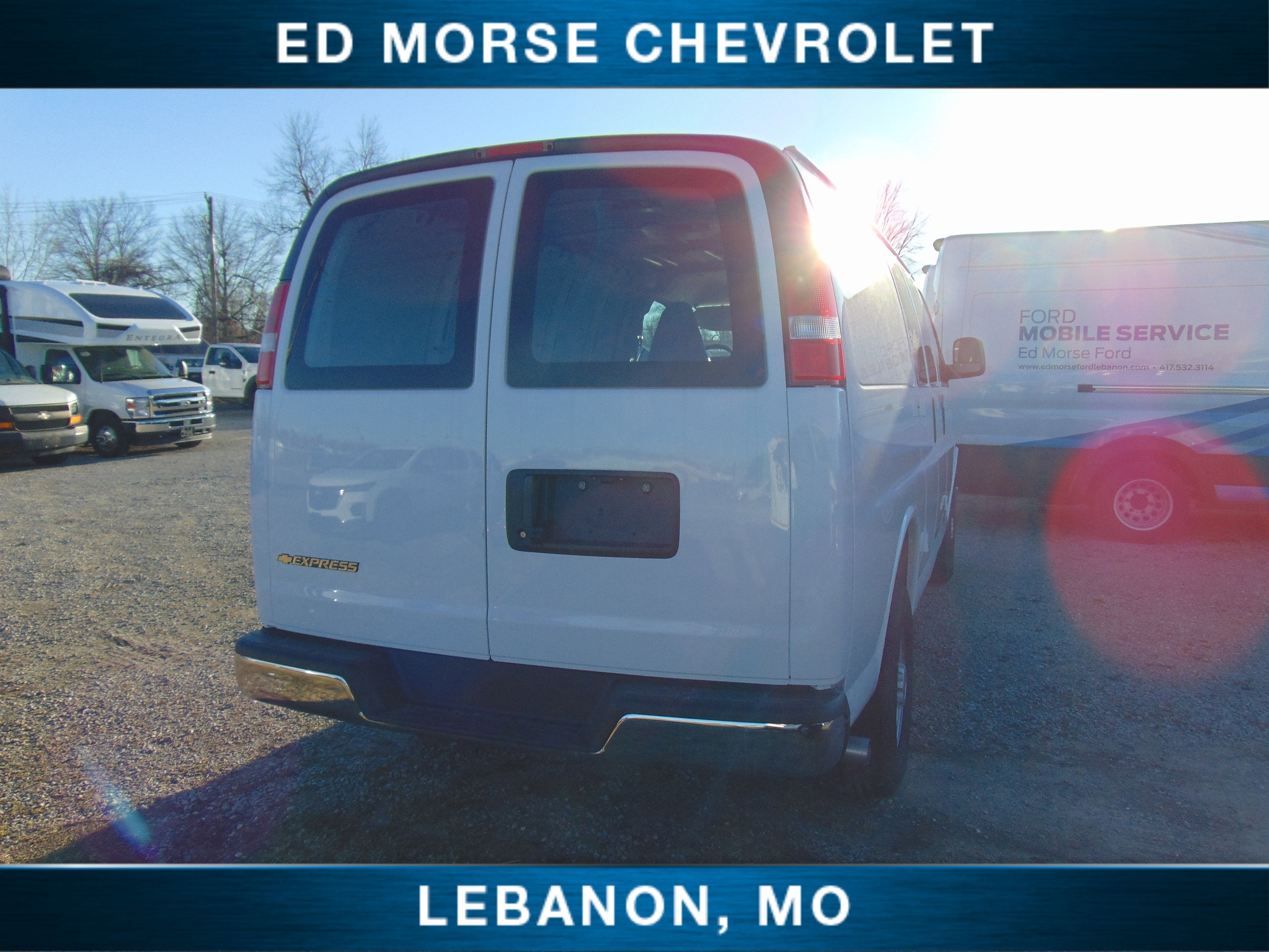 2025 Chevrolet Express Cargo 2500 WT