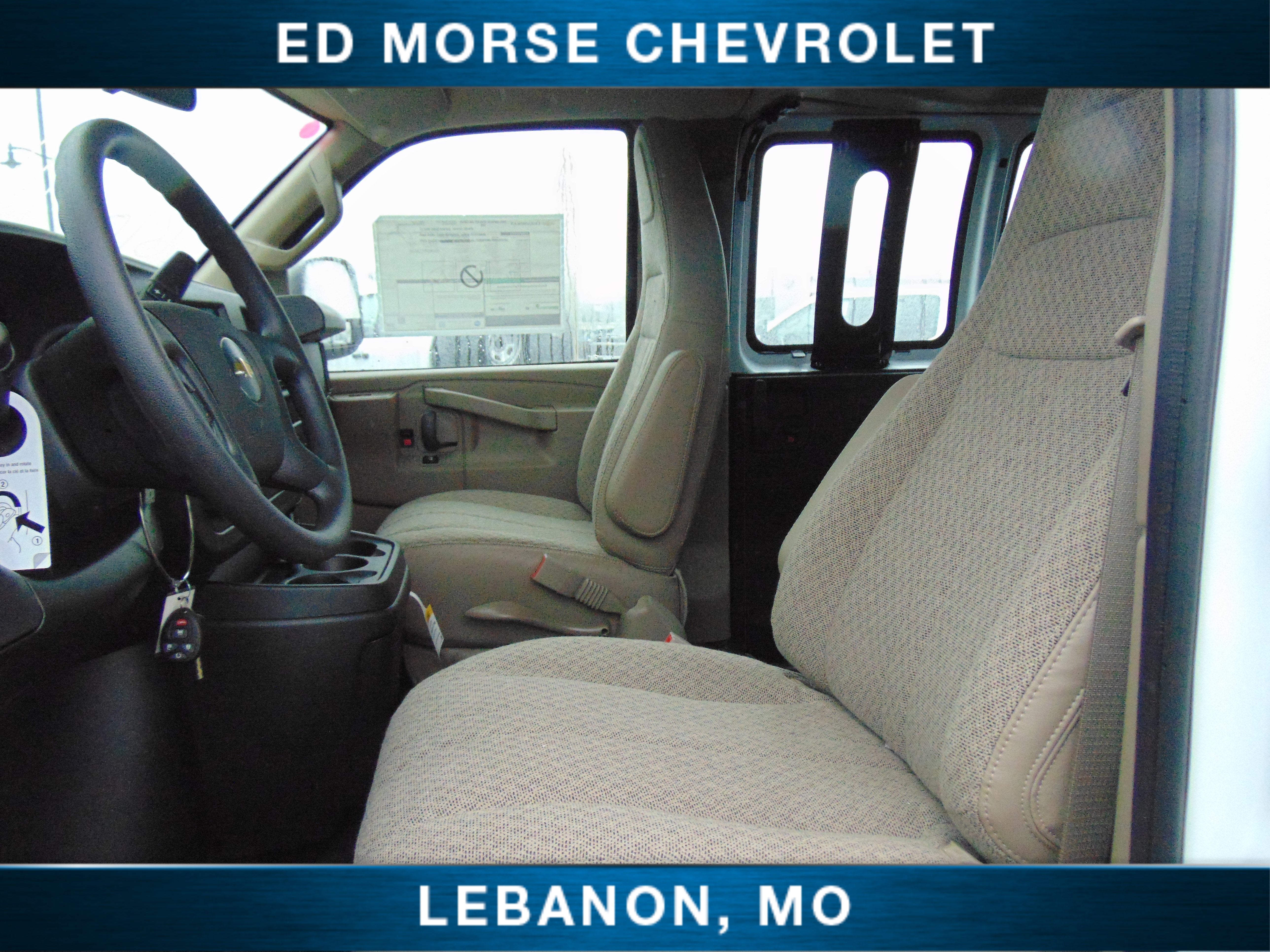 2025 Chevrolet Express Cargo WT