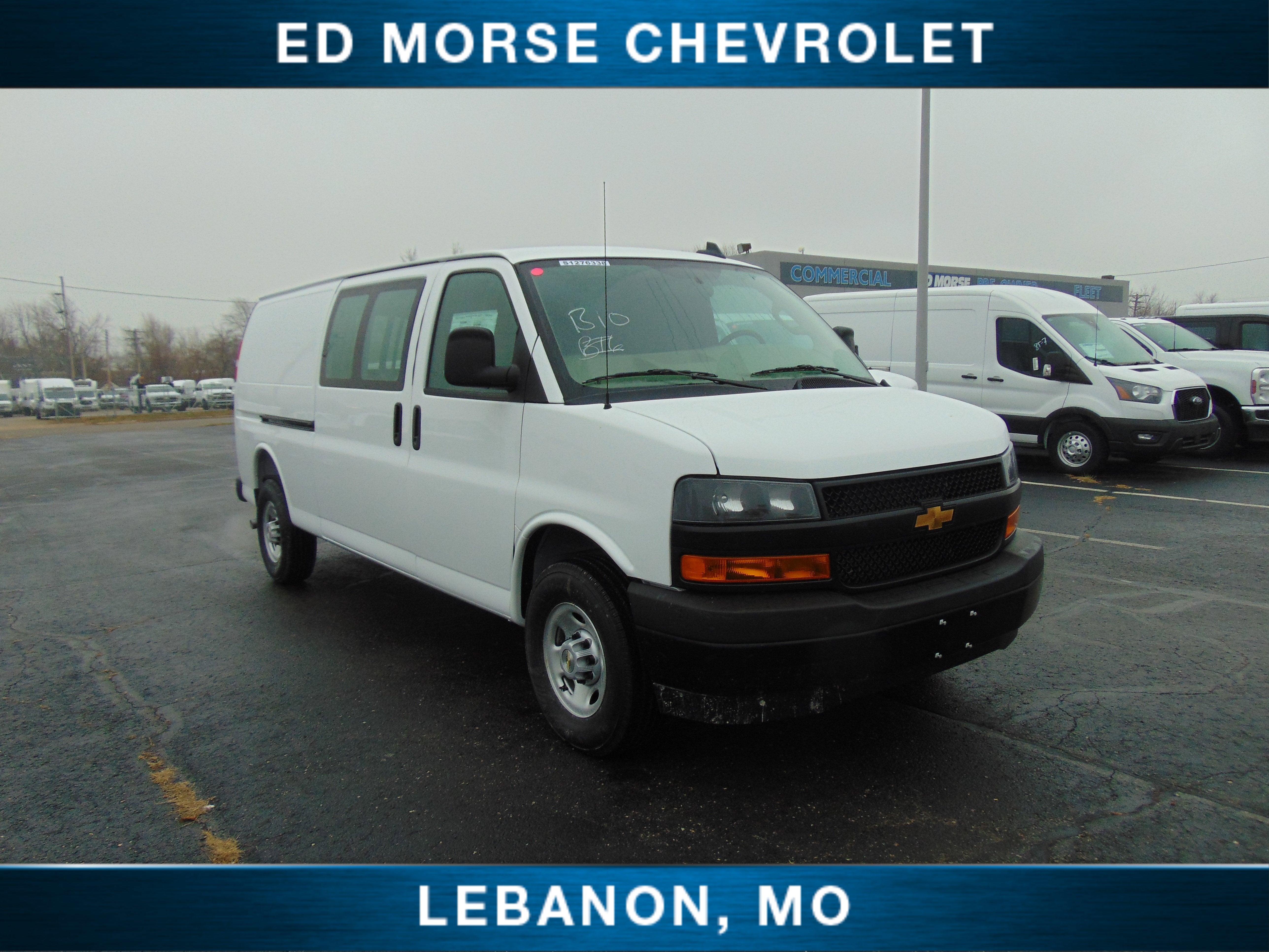 2025 Chevrolet Express Cargo WT