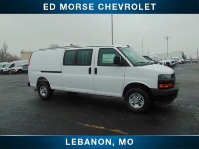 2025 Chevrolet Express Cargo WT